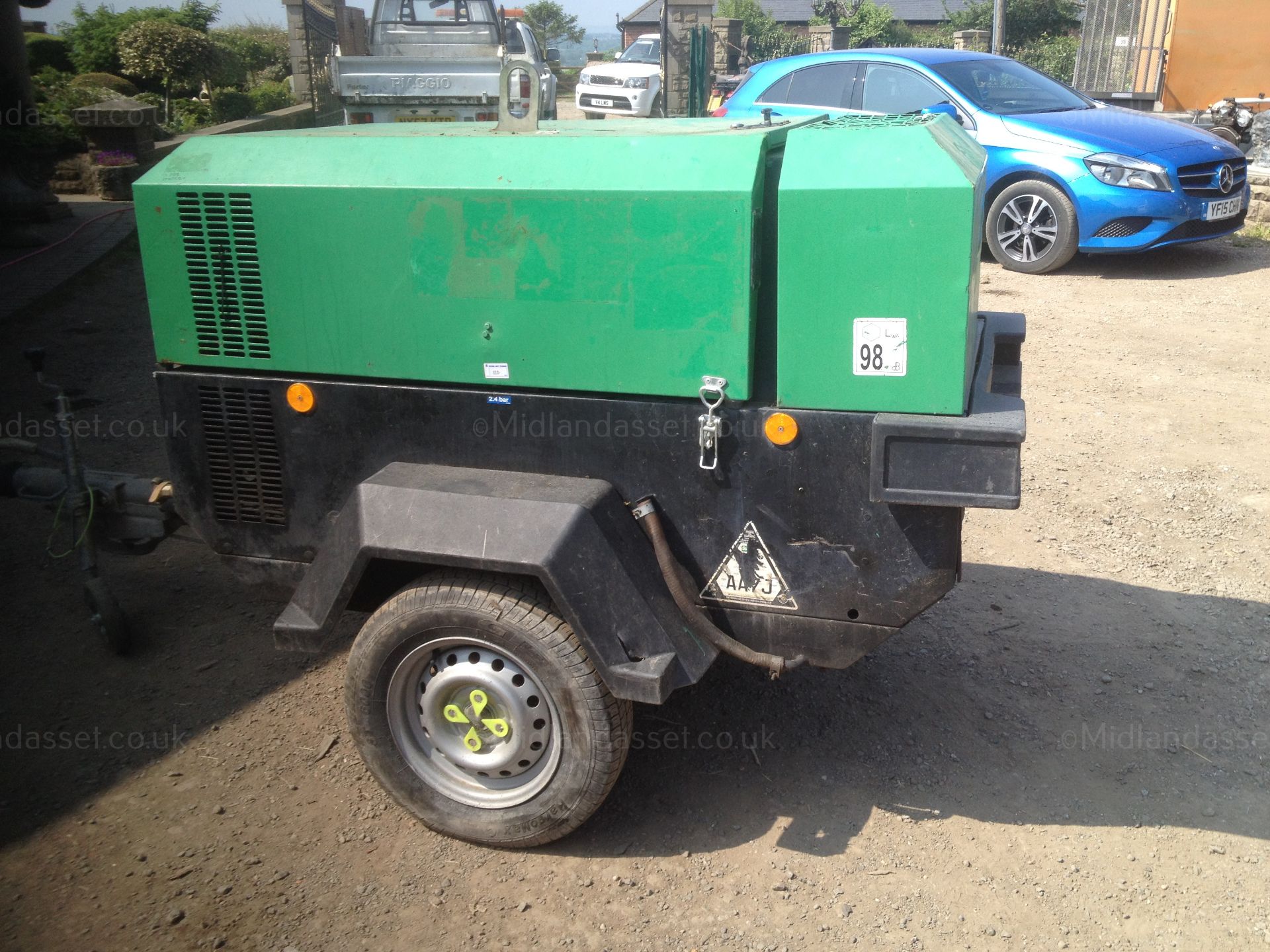 2008 INGERSOLL RAND 741 DIESEL COMPRESSOR