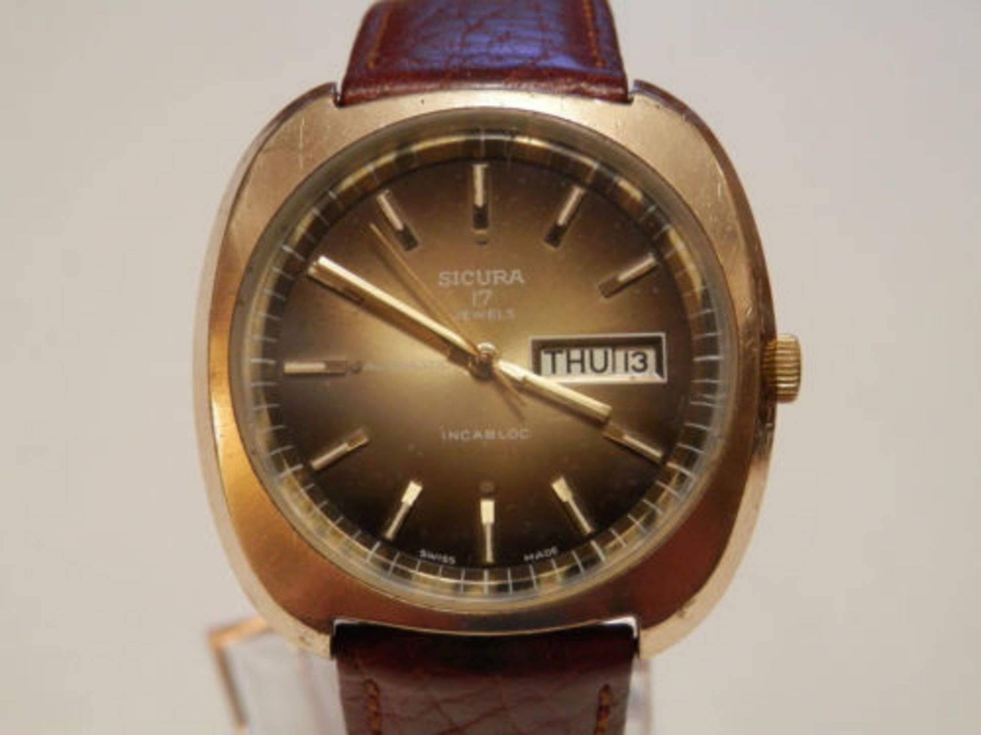 GORGEOUS LOOKING VINTAGE SICURA (BREITLING) GENTS SWISS 17 JEWEL AUTO DAY/DATE WATCH - Bild 4 aus 21