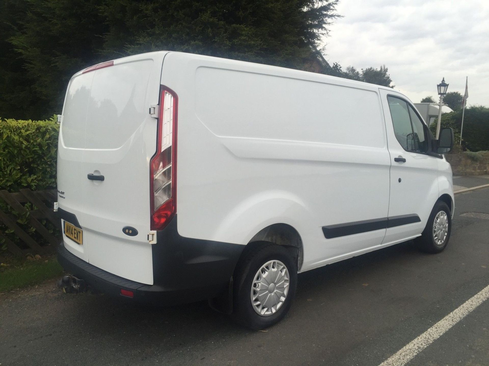 2014/14 REG FORD TRANSIT CUSTOM 270 TREND, 125HP, 6 SPEED SWB - 1 OWNER FROM NEW *PLUS VAT* - Image 3 of 5