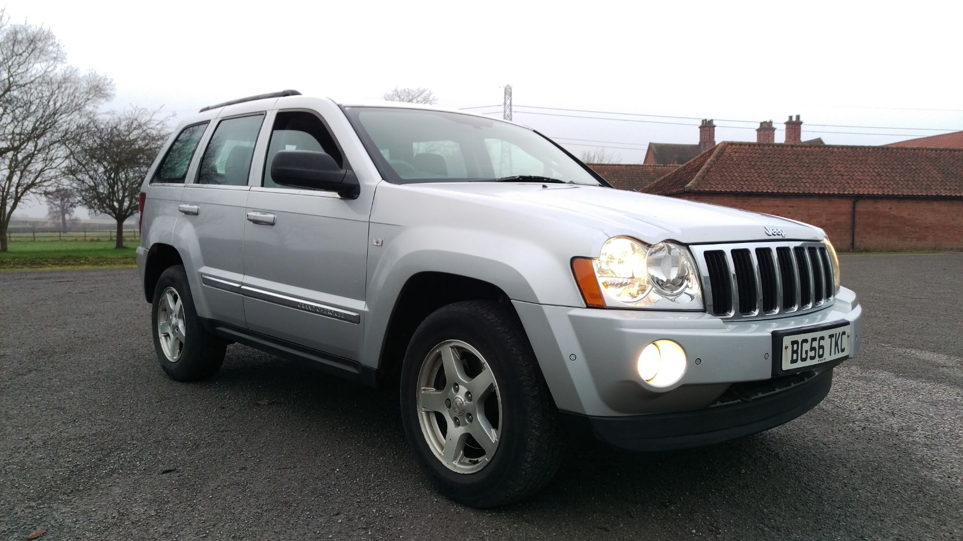2006/56 PLATE JEEP GRAND CHEROKEE 3.0 CRD V6 TURBO DIESEL AUTO. ONLY 92K MILES. 12 MONTHS MOT - Image 7 of 32
