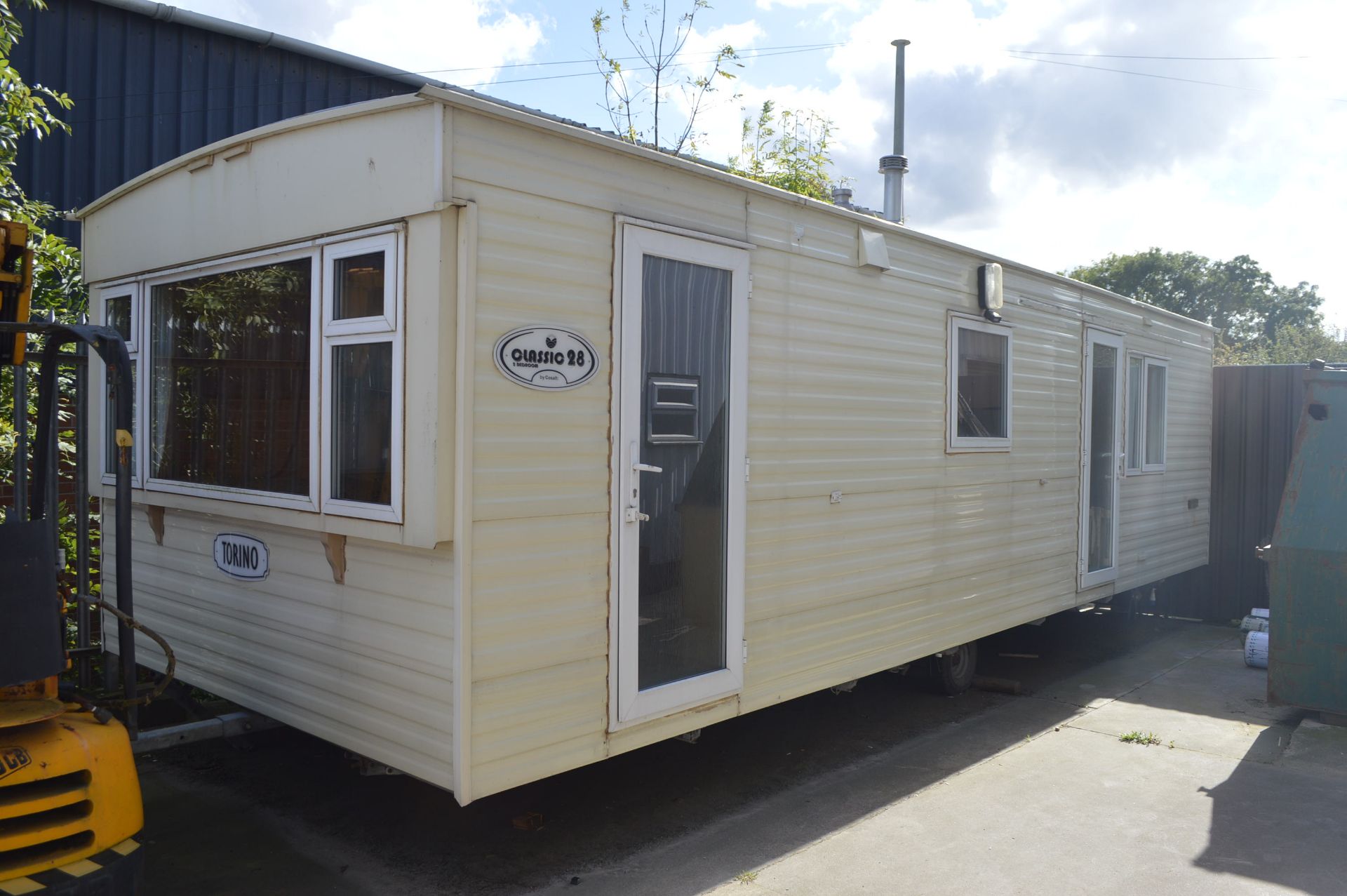 BELIEVED TO BE 2002 - TORINO CLASSIC 28, 2 BEDROOM SINGLE AXLE STATIC CARAVAN *NO VAT*