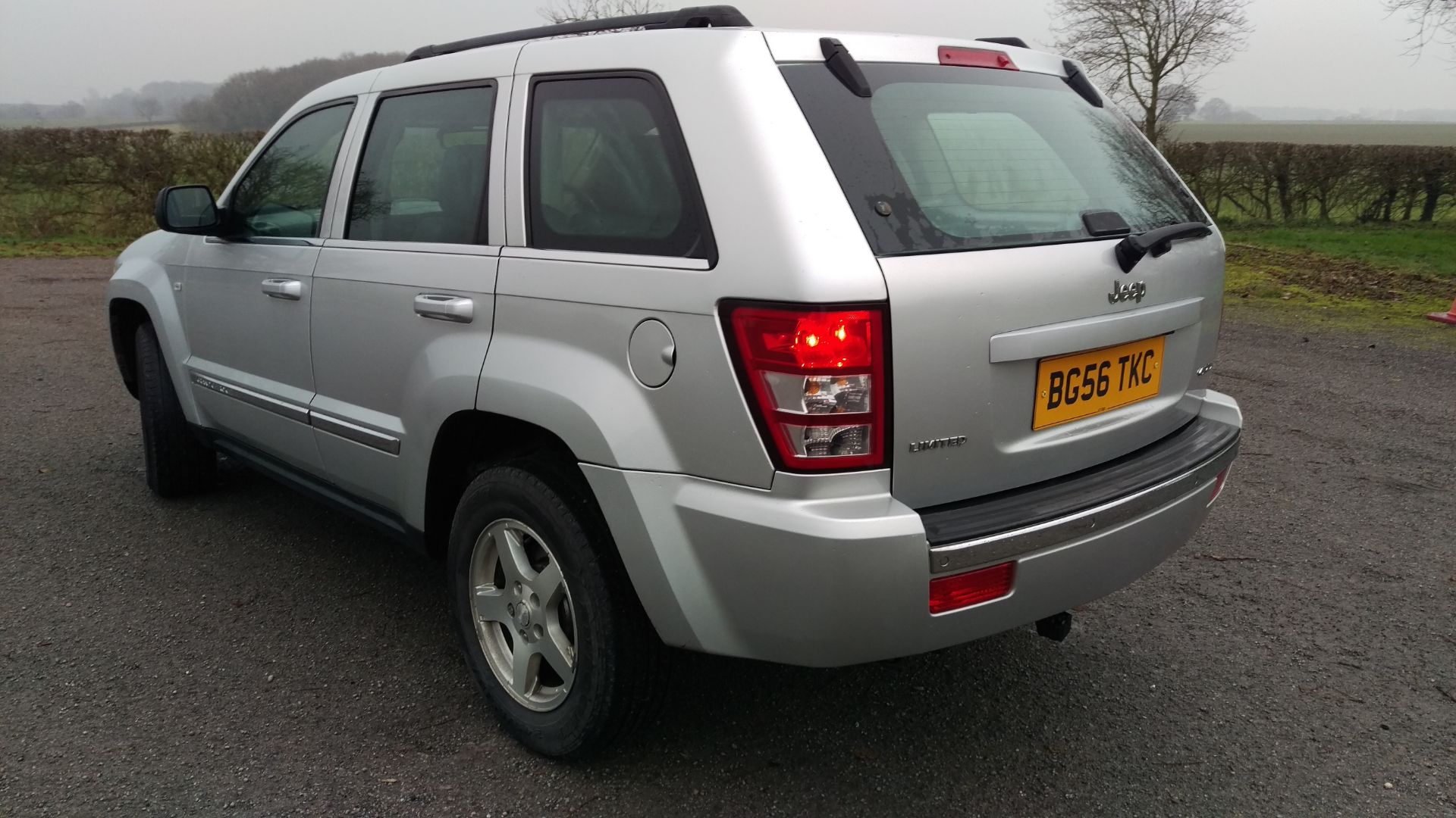 2006/56 PLATE JEEP GRAND CHEROKEE 3.0 CRD V6 TURBO DIESEL AUTO. ONLY 92K MILES. 12 MONTHS MOT - Image 5 of 32