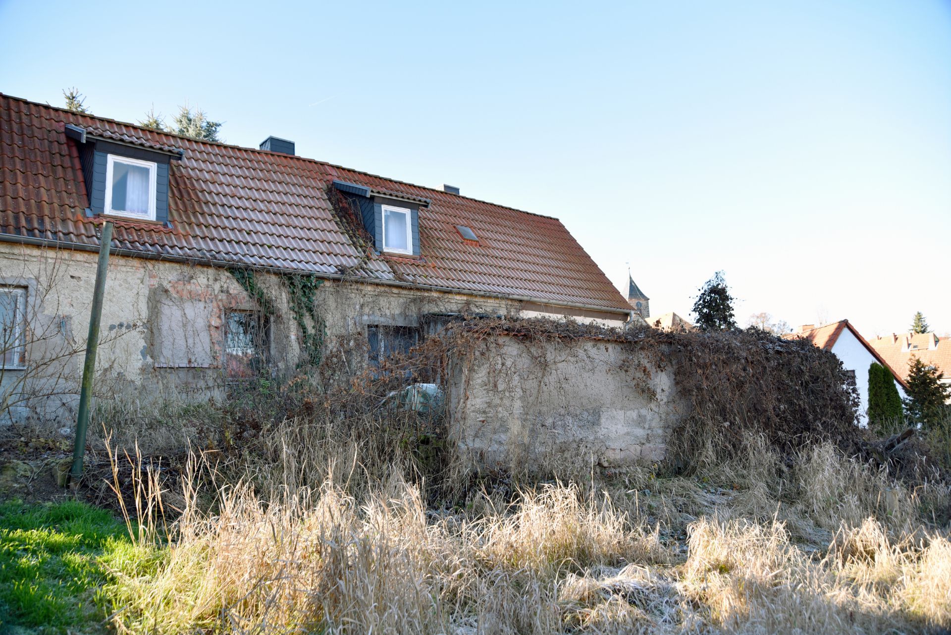 LARGE FREEHOLD HOUSE AND LAND IN SAXONY-ANHALT, GERMANY - Image 9 of 60