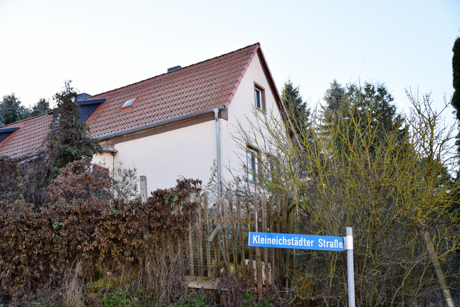 LARGE FREEHOLD HOUSE AND LAND IN SAXONY-ANHALT, GERMANY - Image 12 of 60