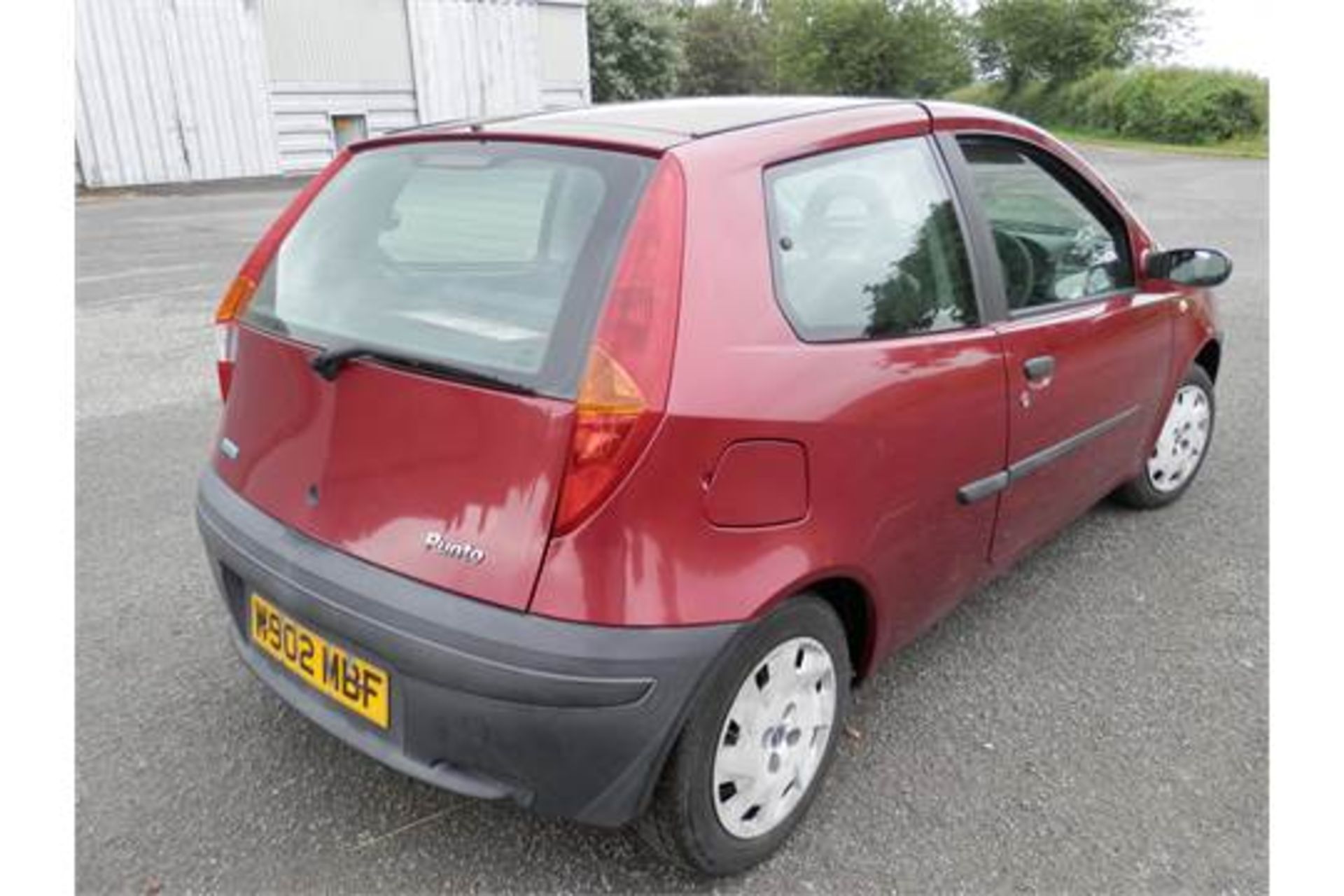 2000/W REG FIAT PUNTO 1.2 CITY MODE POWER STEERING. NO MOT HENCE PRICE, LOG BOOK PRESENT. - Image 5 of 15