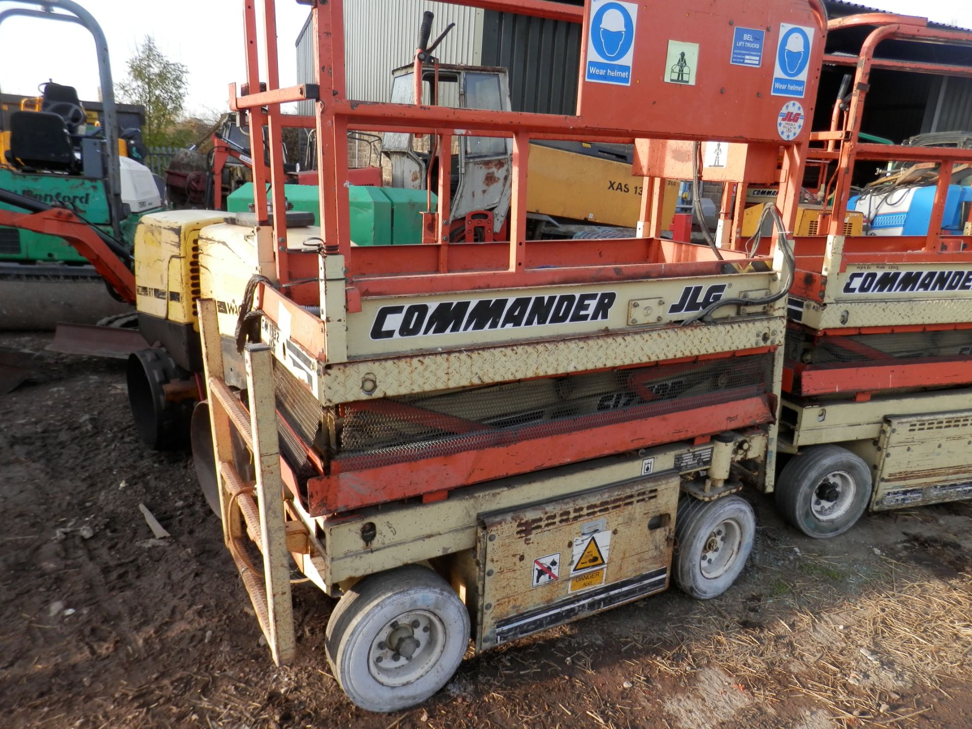 1994 JLG OM-1732 ELECTRIC SCISSOR LIFT, GOOD WORKING ORDER. (1 OF 6 AVAILABLE) - Image 3 of 9