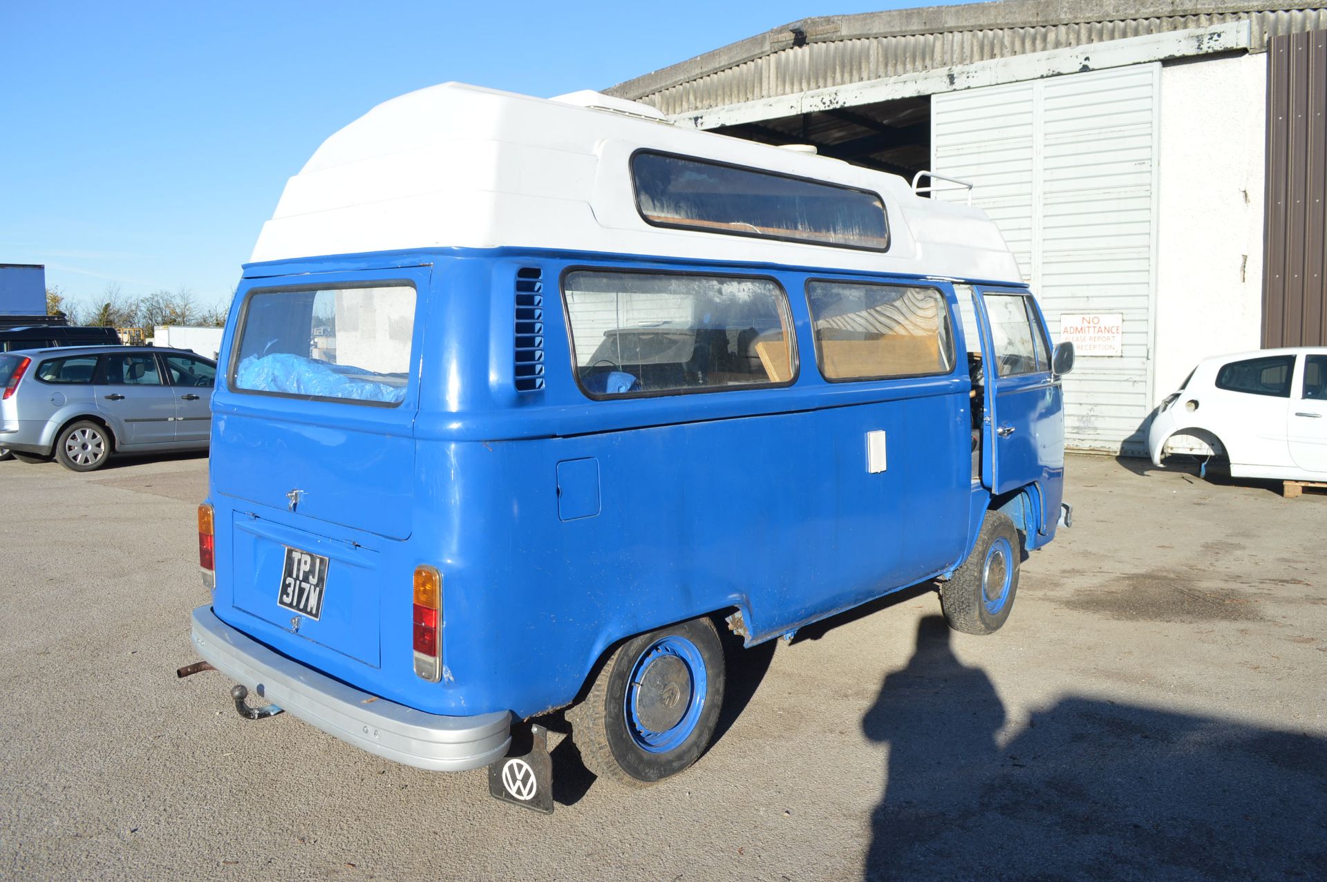 1973/T REG VOLKSWAGEN 412 LE/LS CAMPER WITH MANUAL GEARBOX *NO VAT* - Image 10 of 29