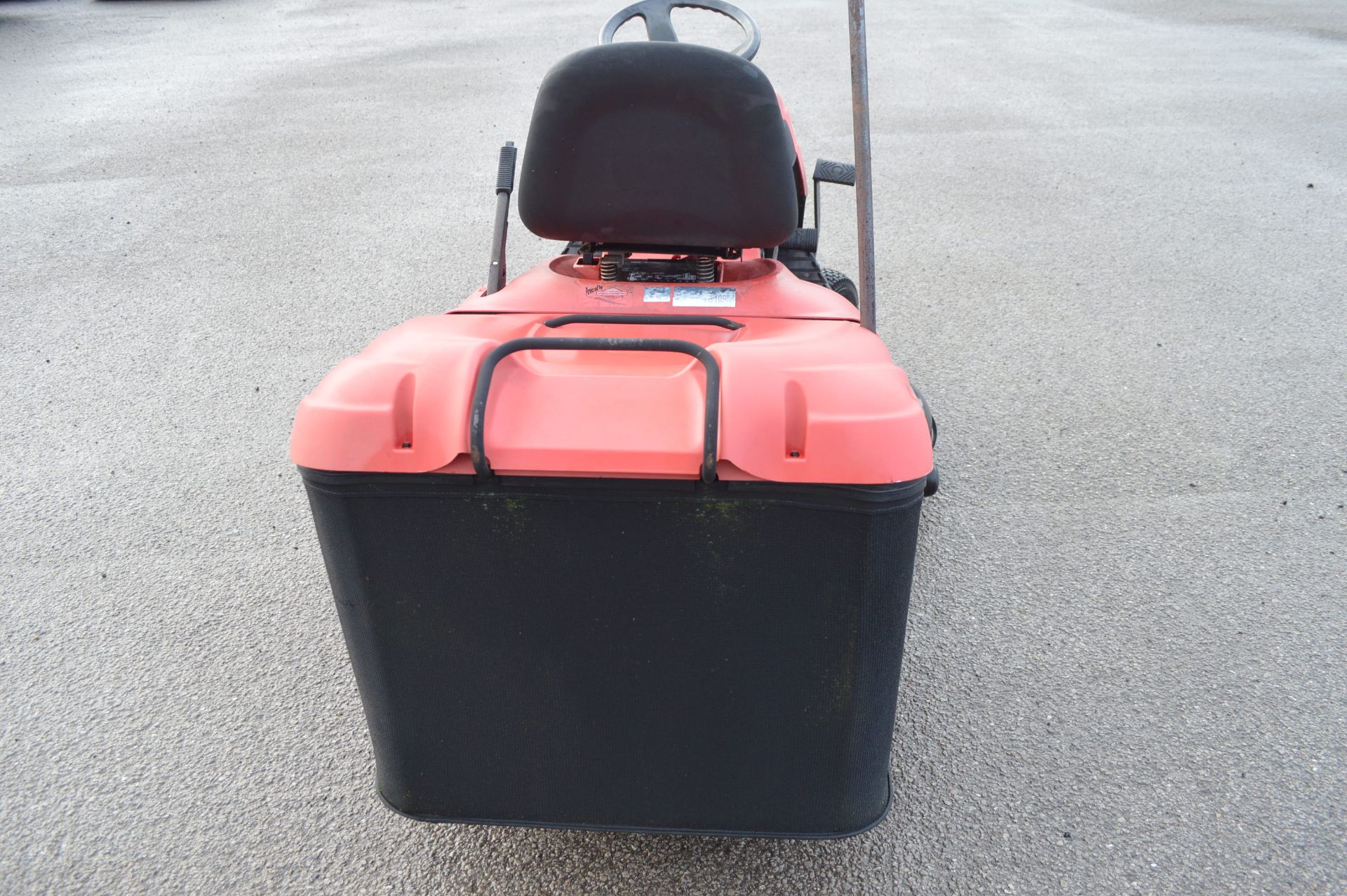 2003 MOUNT-FIELD 2048H HYDRO-STATIC RIDE-ON LAWNMOWER *NO VAT* - Image 8 of 18