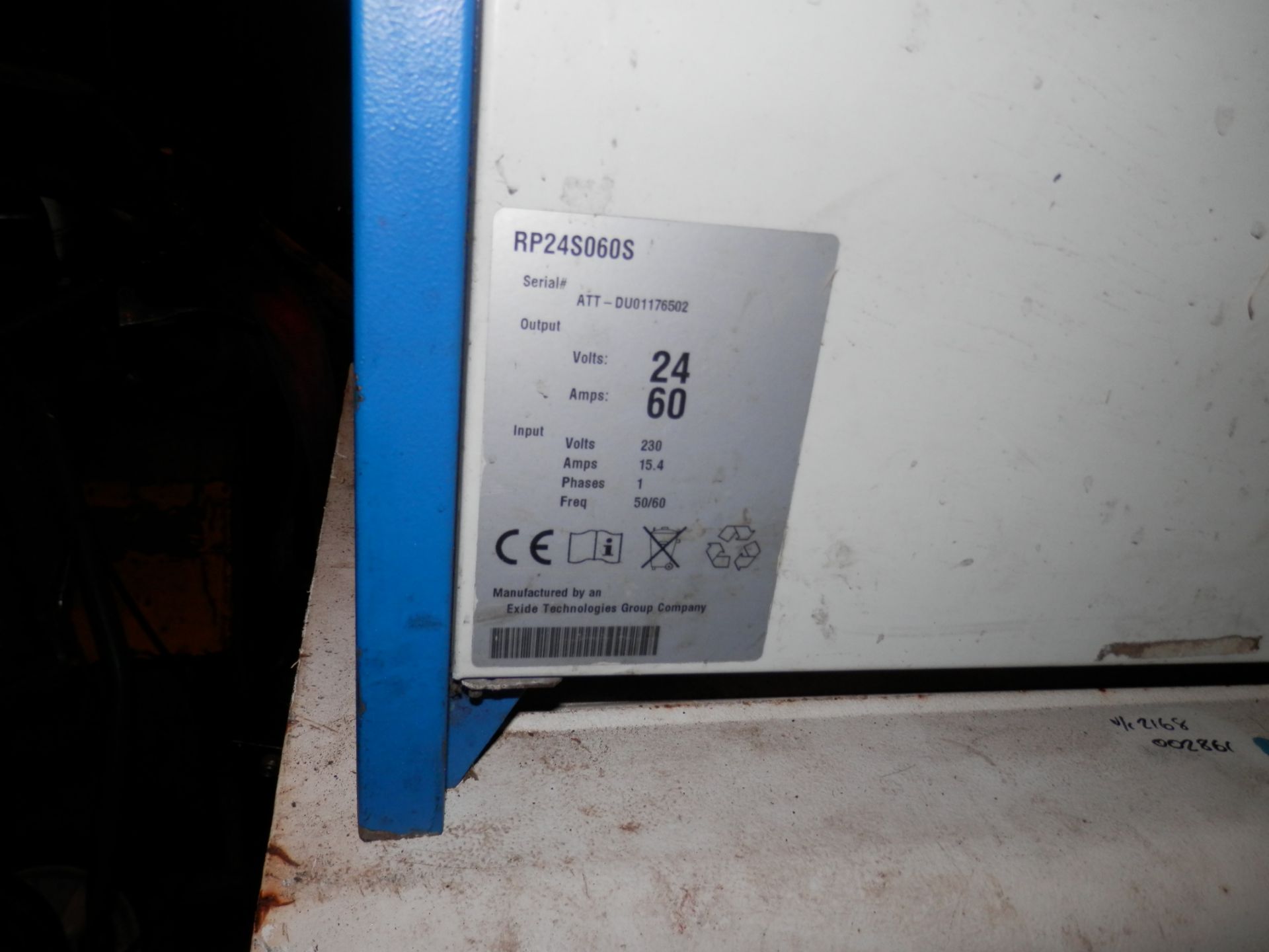 WORKING EXIDE 24 VOLT 60 AMP CHARGER UNIT SUITABLE FOR FORK LIFTS ETC NO VAT !! - Image 4 of 9