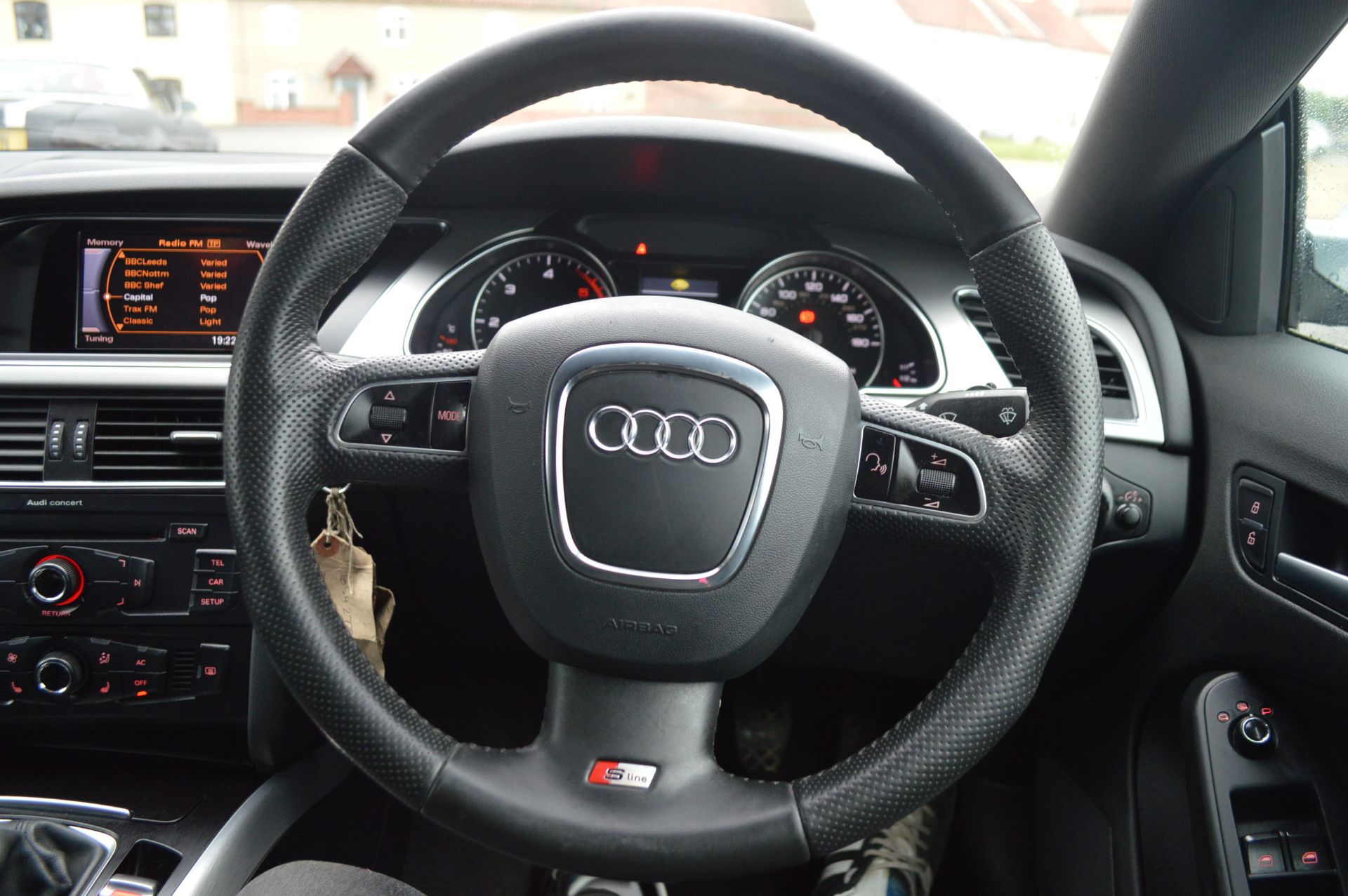 2011/11 REG AUDI A5 S LINE TDI, SERVICE HISTORY, 2 FORMER KEEPERS *NO VAT* - Image 22 of 30
