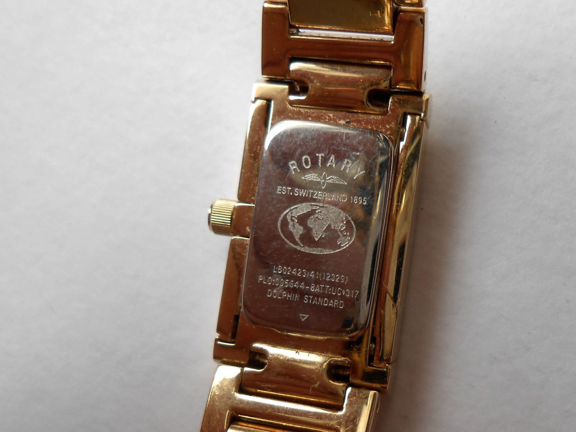 LADIES GOLD STAINLESS STEEL ROTARY WATCH WITH INTERCHANGEABLE BEZELS *NO VAT* - Image 8 of 8