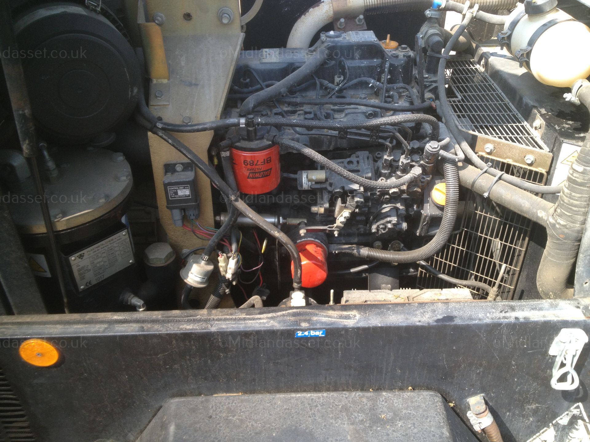 2008 INGERSOLL RAND 741 DIESEL COMPRESSOR - Image 6 of 11