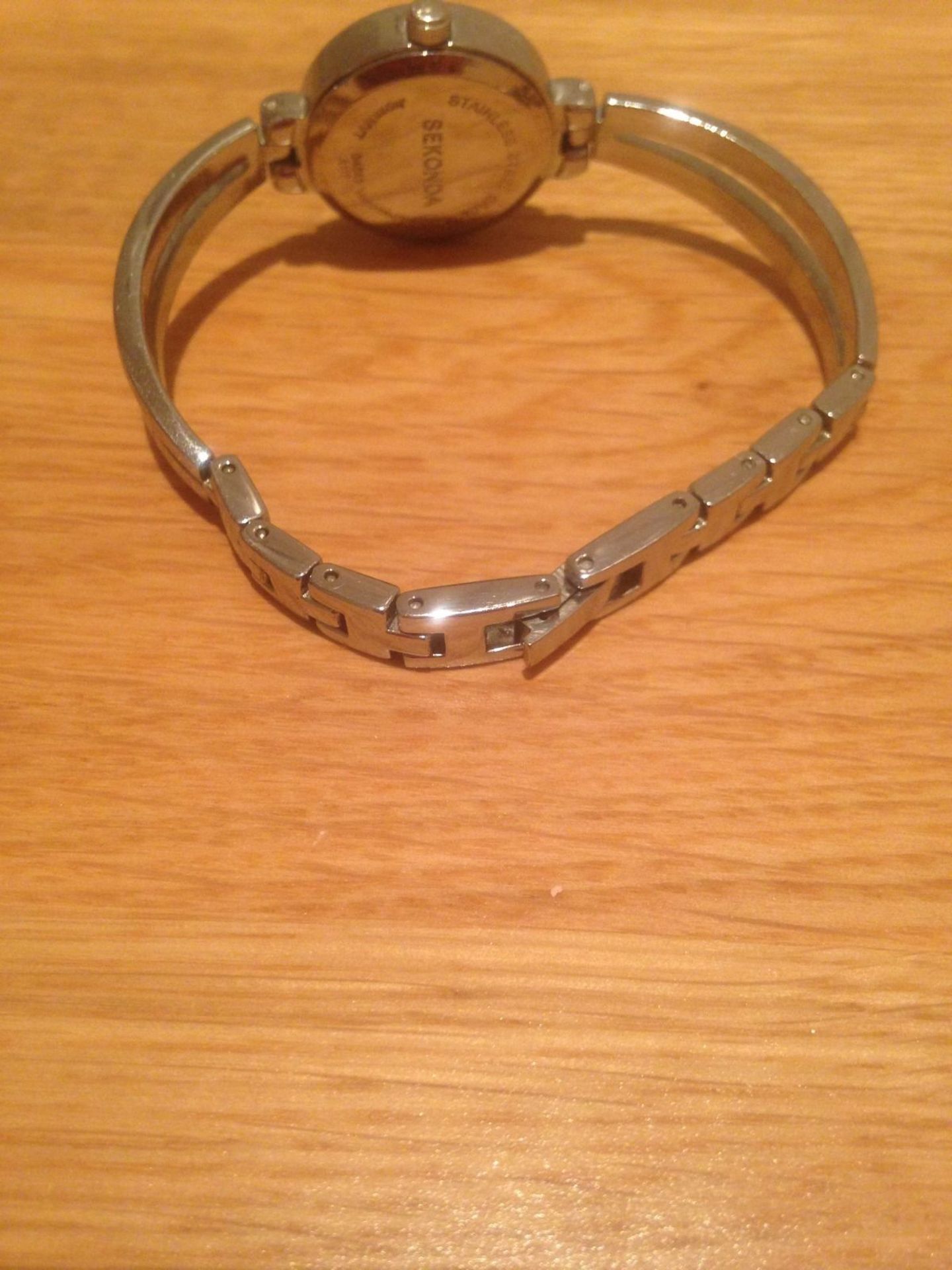 LADIES SILVER SEKONDA WATCH *NO VAT* - Image 2 of 3