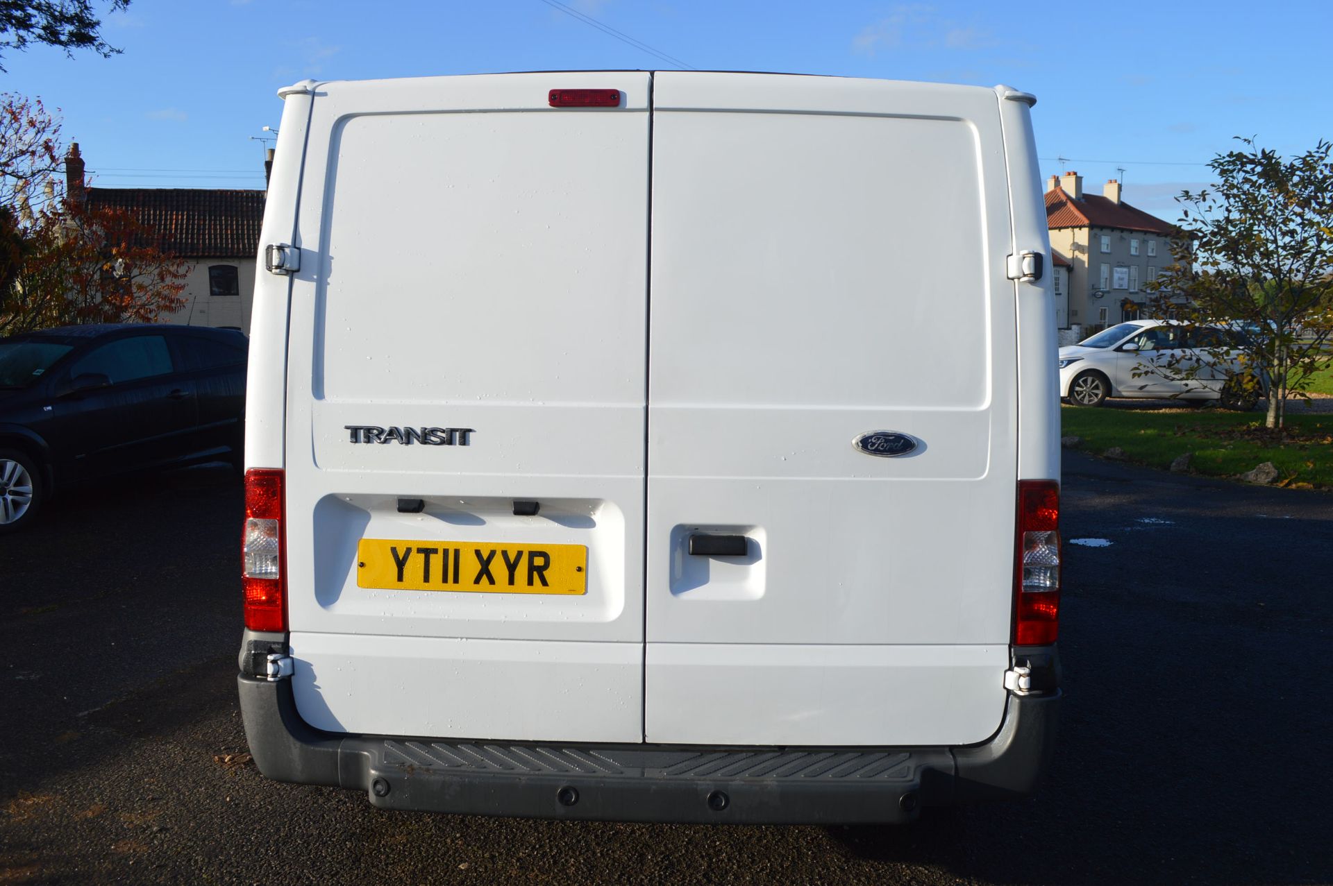 2011/11 REG FORD TRANSIT 85 T260M FWD, SHOWING 1 FORMER KEEPER *NO VAT* - Image 5 of 23