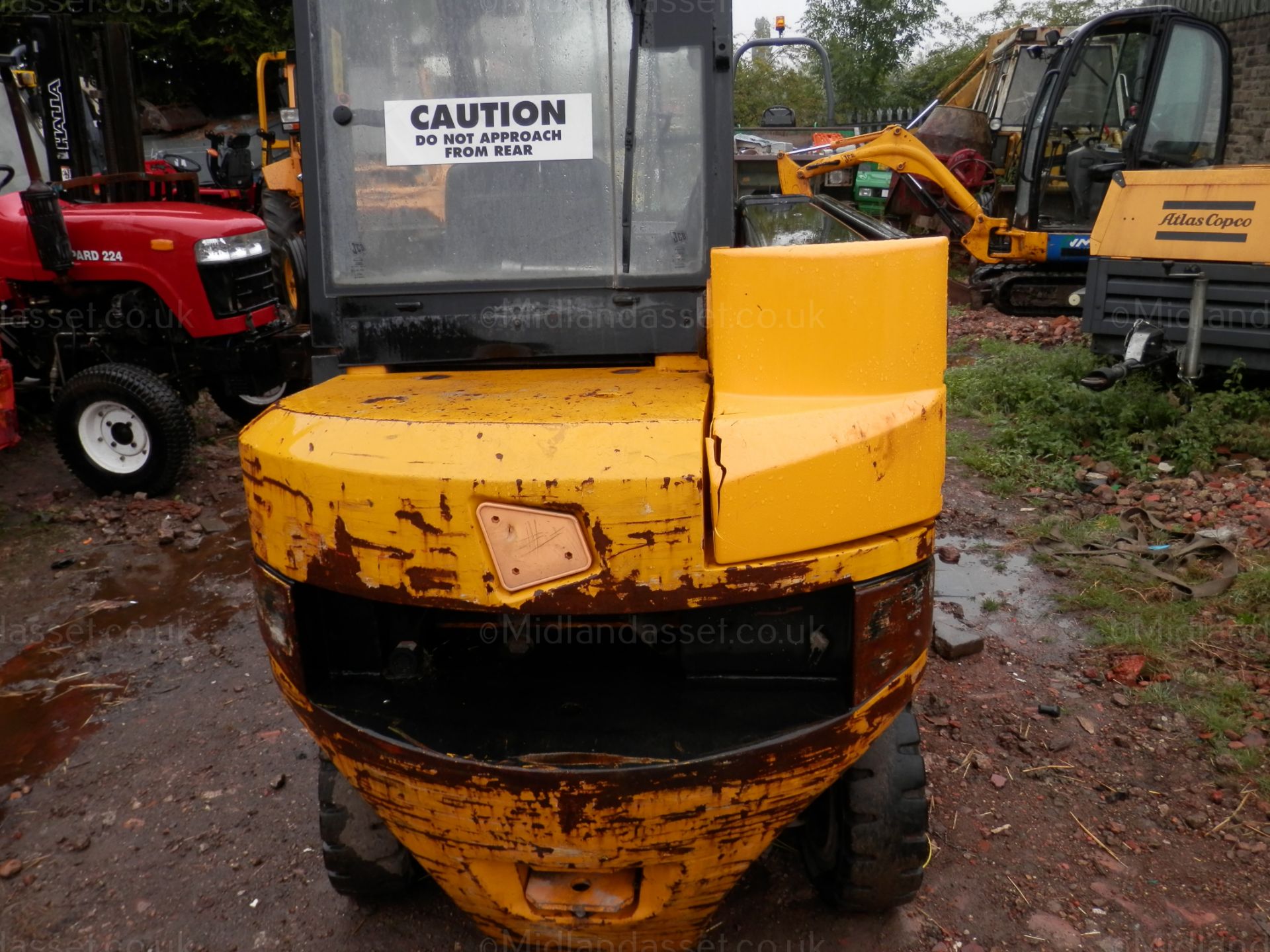 DS - 2009 JCB TELE TRUCK WITH ROTATOR   YEAR OF MANUFACTURE: 2009 WEIGHT: 5200 kg   FULL CAB ROTATOR - Image 2 of 11