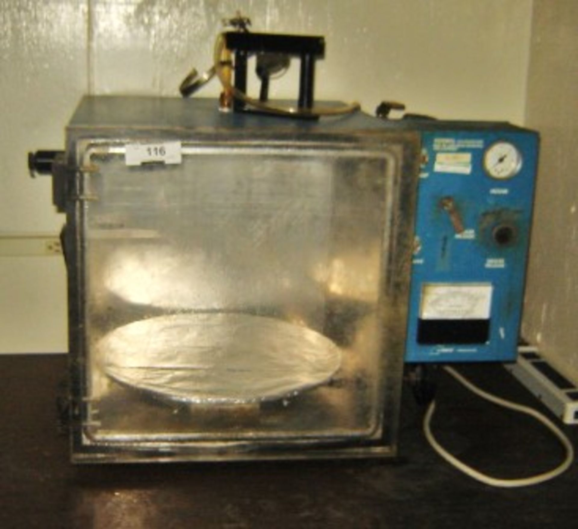 ENVAK VACUUM CHAMBER