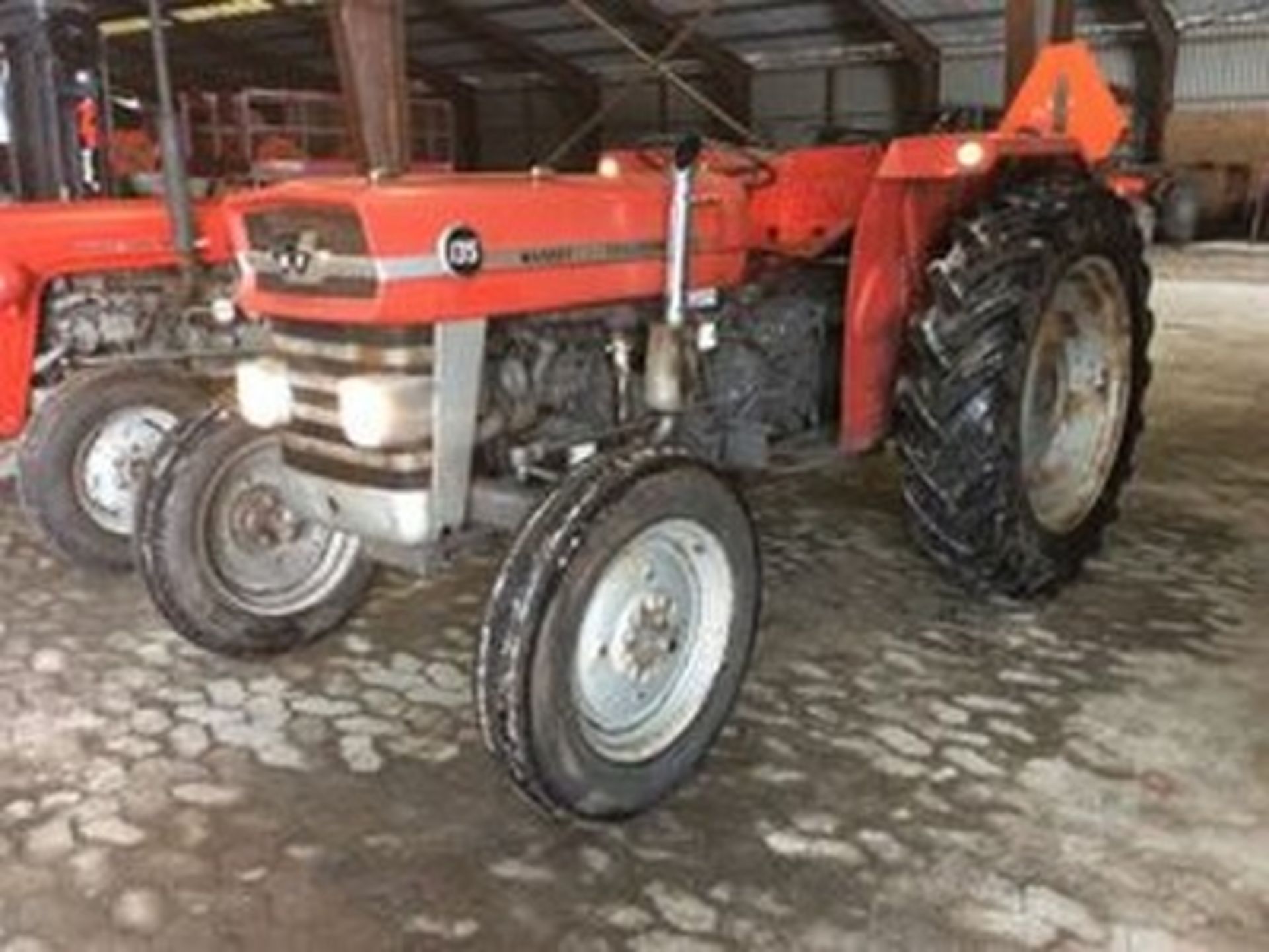 MASSEY FERGUSON Produced between 1964 and 1975 the age of this particular example is unknown