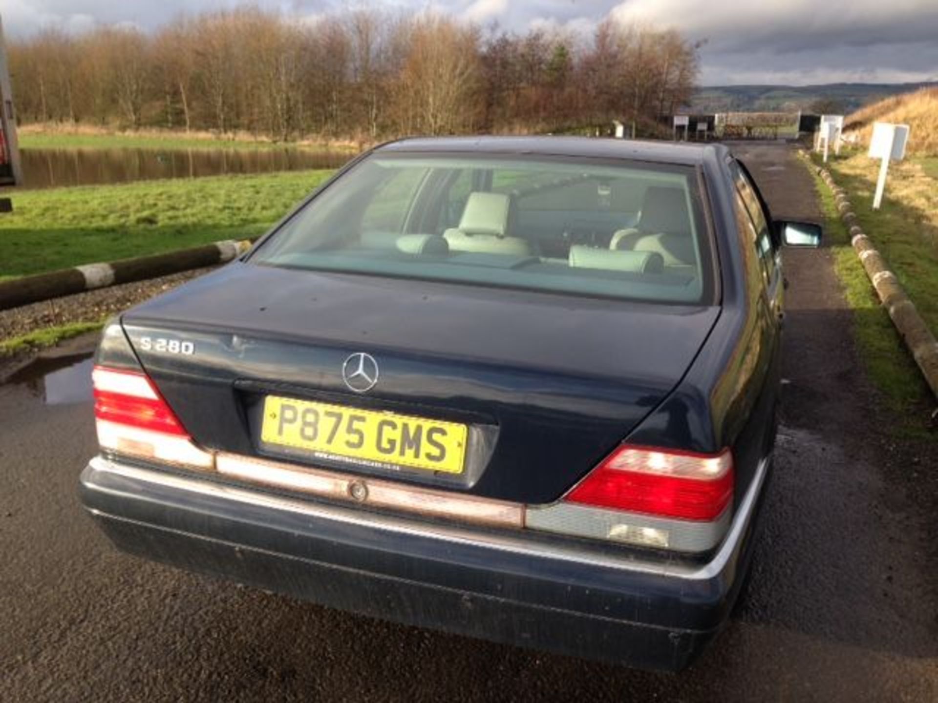 MERCEDES Chassis number WDB1400282A373090 - This 4 owner from new example has no history although - Image 12 of 12