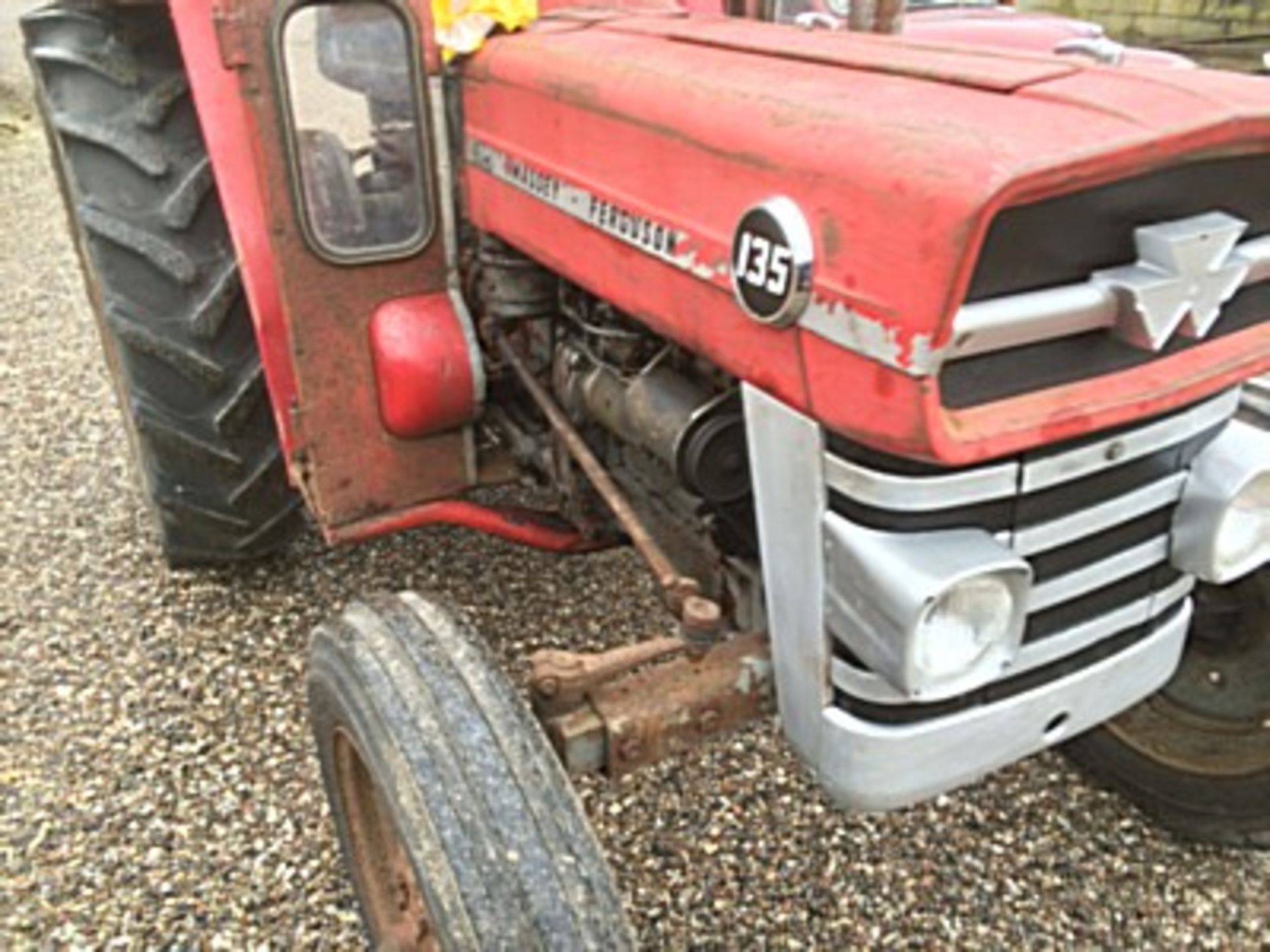 MASSEY FERGUSON This example has no documentation and the new owner will be required to register as - Image 5 of 12