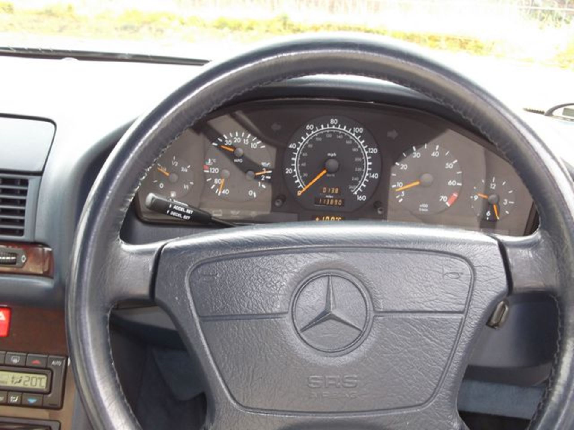 MERCEDES Chassis number WDB1400282A373090 - This 4 owner from new example has no history although - Image 5 of 12