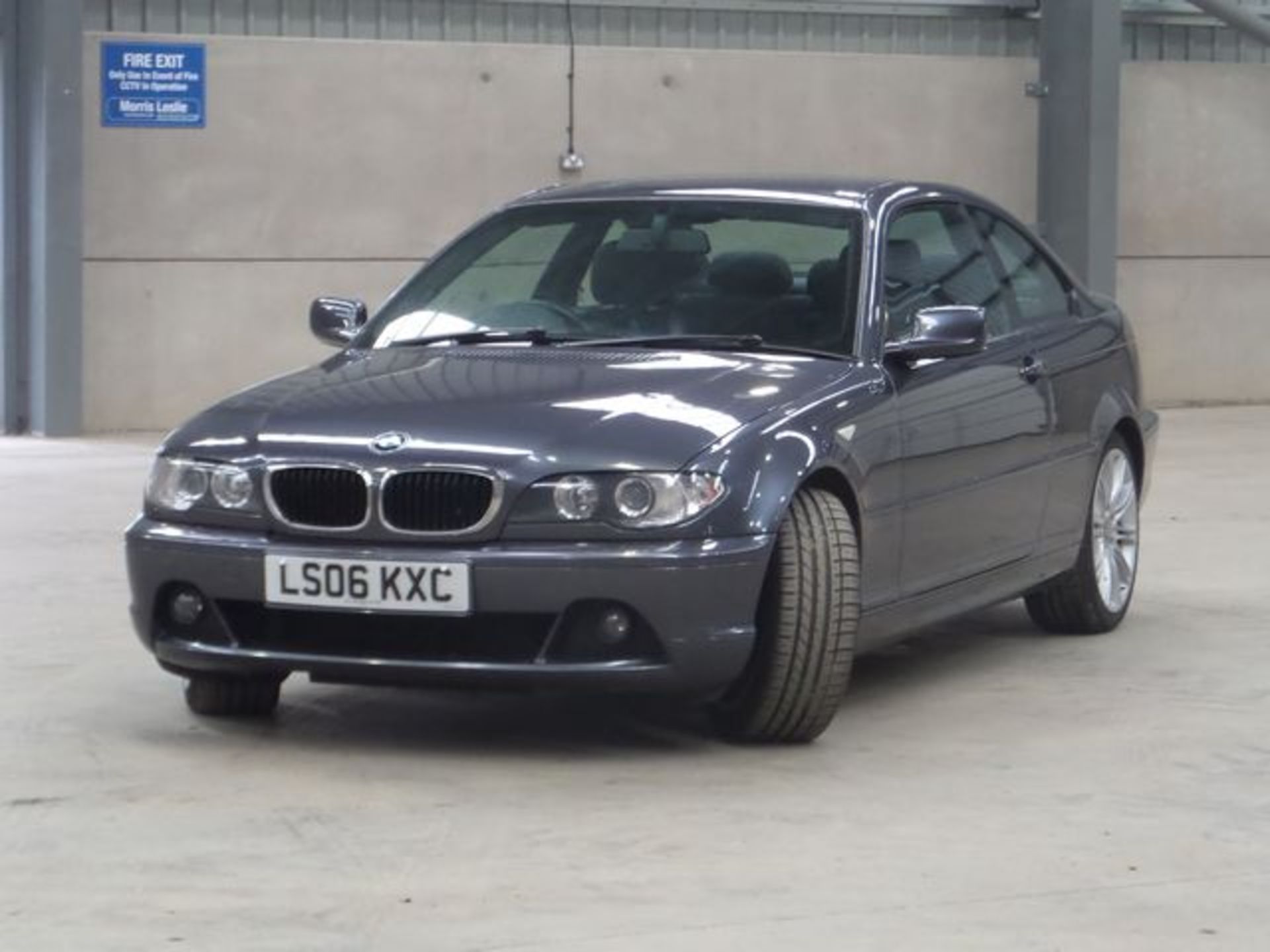 BMW Chassis number WBABV52030PS75693 - this "Modern Day Classic" benefits from having only two