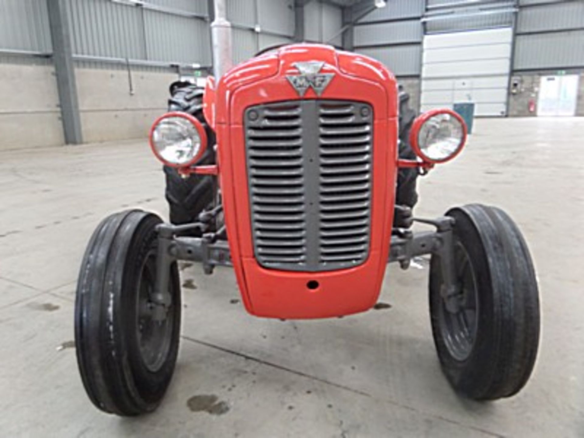 MASSEY FERGUSON Serial number SHMYW325885 - manufactured during 1963 but unregistered the new owner - Image 20 of 21