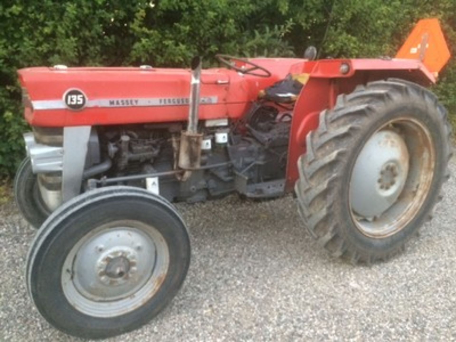 MASSEY FERGUSON Produced between 1964 and 1975 the age of this particular example is unknown - Image 10 of 10