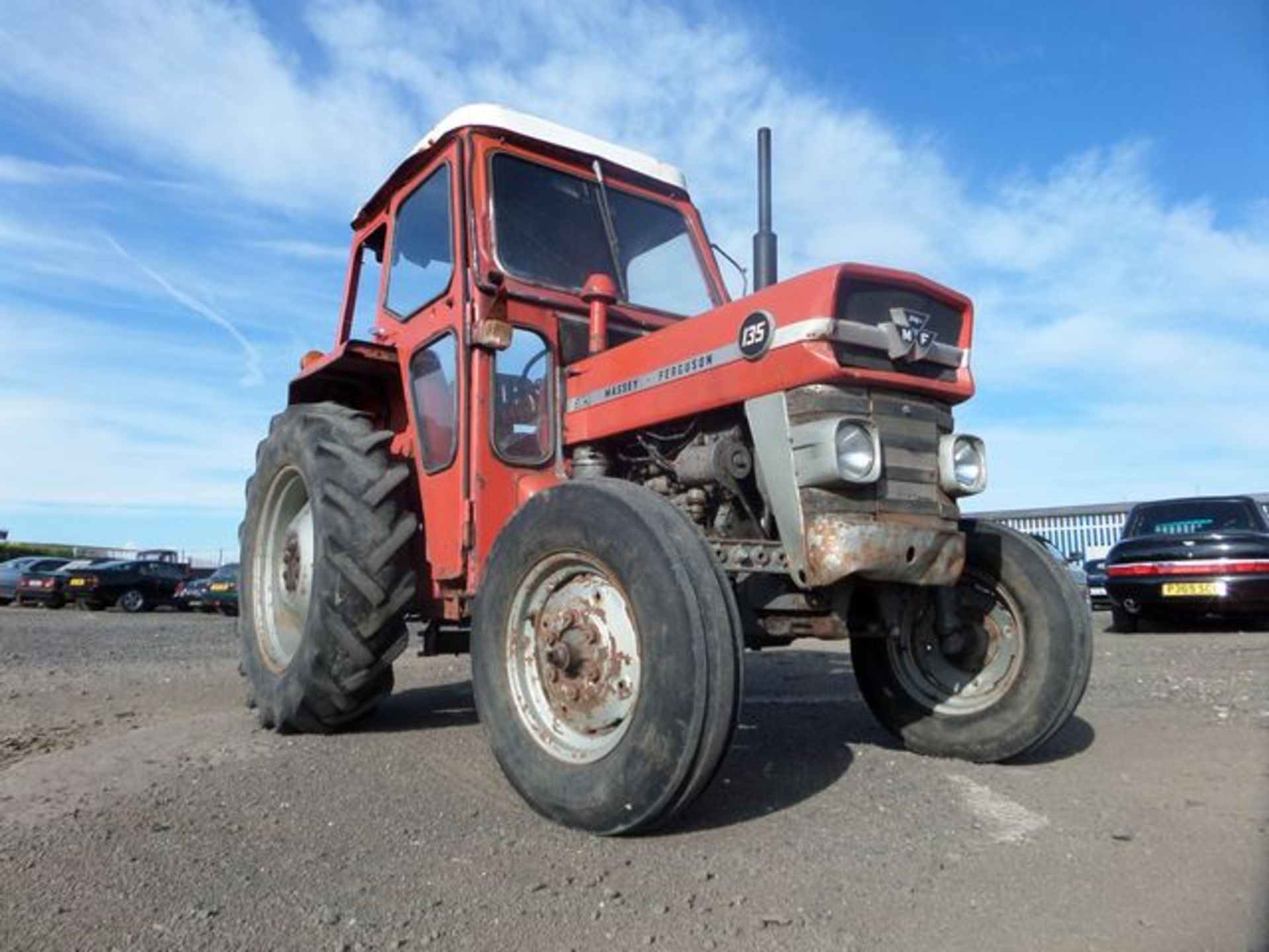 MASSEY FERGUSON This example has a serial number plate which reads SNDMY26659 - the new owner will