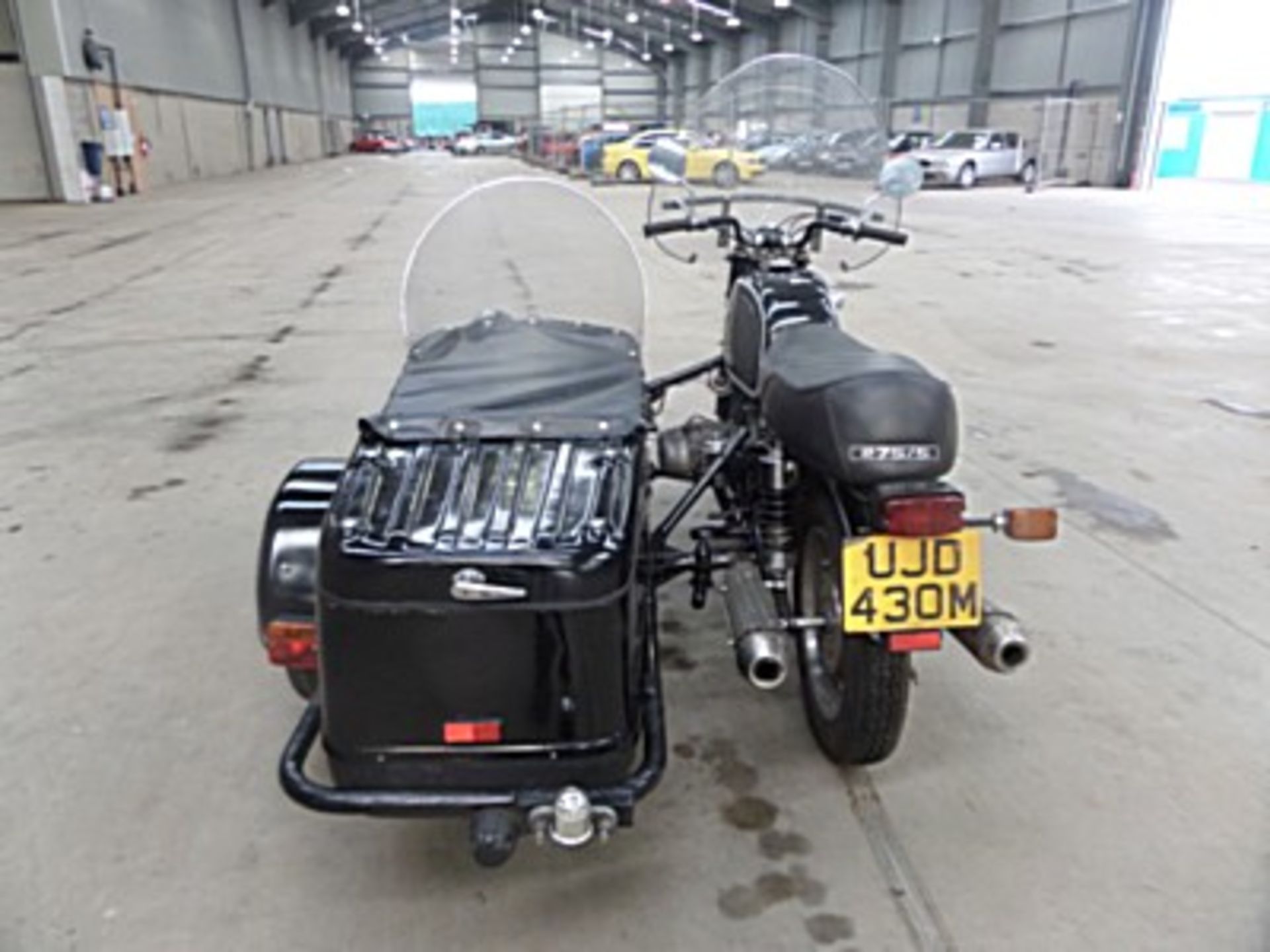 BMW, R75/5 COMBO - 745cc, Chassis number 4007988 - MOT tested until January 2017 ESTIMATE £3000 - £ - Image 4 of 11