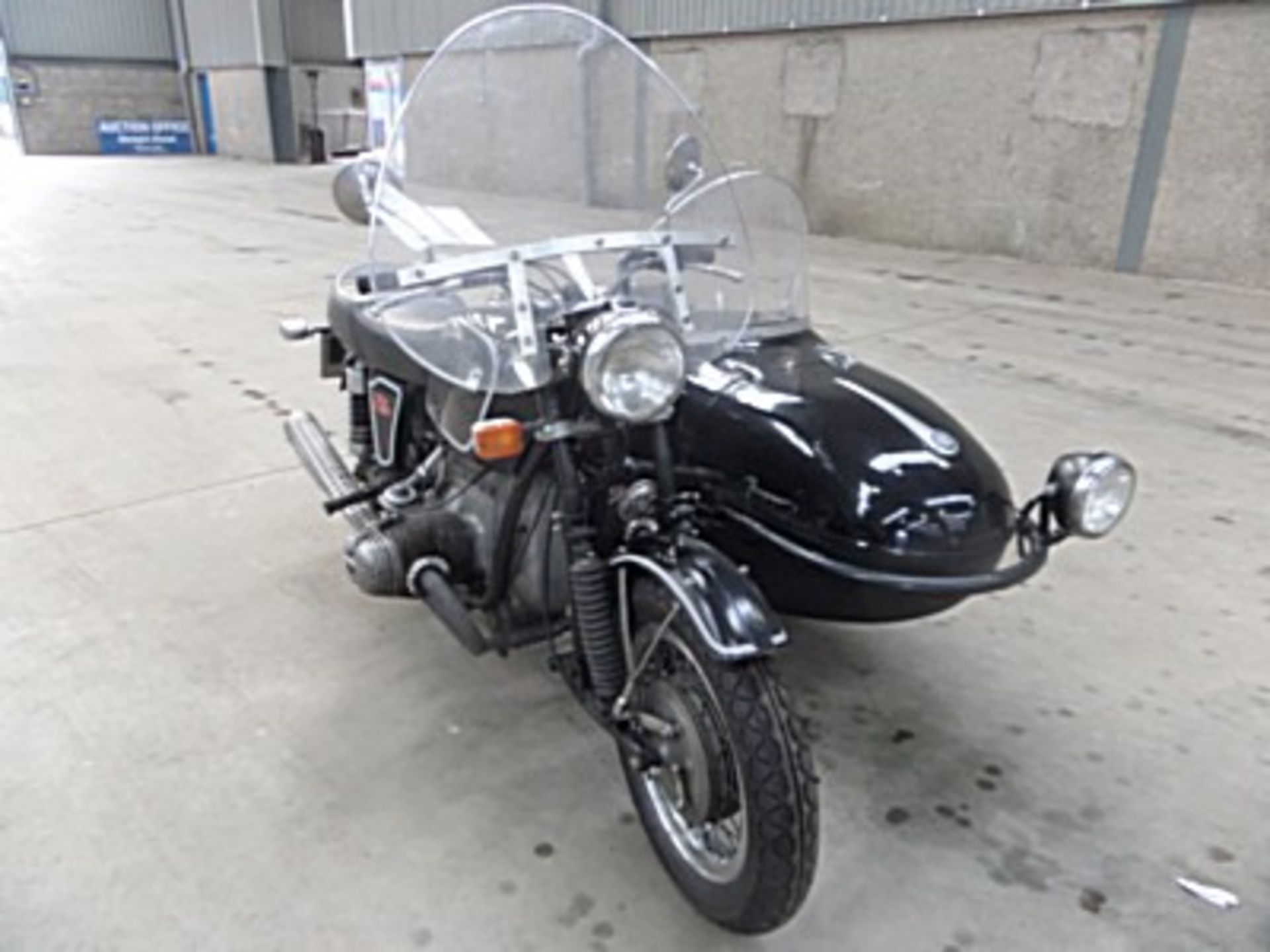BMW, R75/5 COMBO - 745cc, Chassis number 4007988 - MOT tested until January 2017 ESTIMATE £3000 - £ - Image 2 of 11