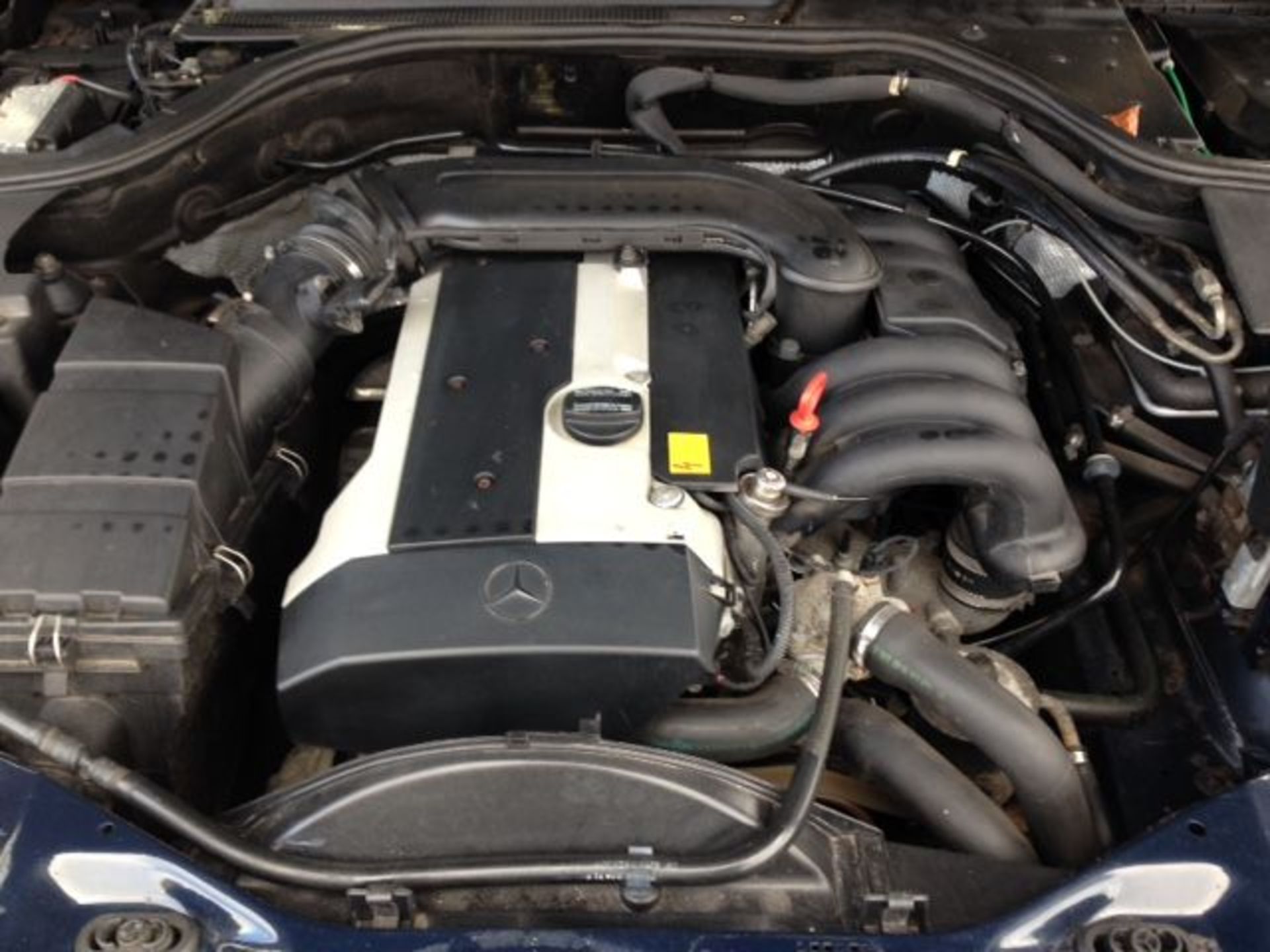 MERCEDES, S280 AUTO - 2799cc, Chassis number WDB1400282A373090 - This 4 owner from new example has - Image 9 of 12