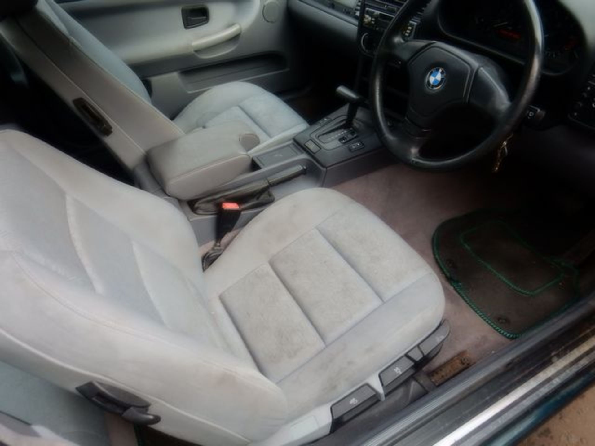 BMW, 316 I AUTO - 1596cc, Chassis number WBABE22050JE80761 - drove over 50 miles to the sale this - Image 15 of 43