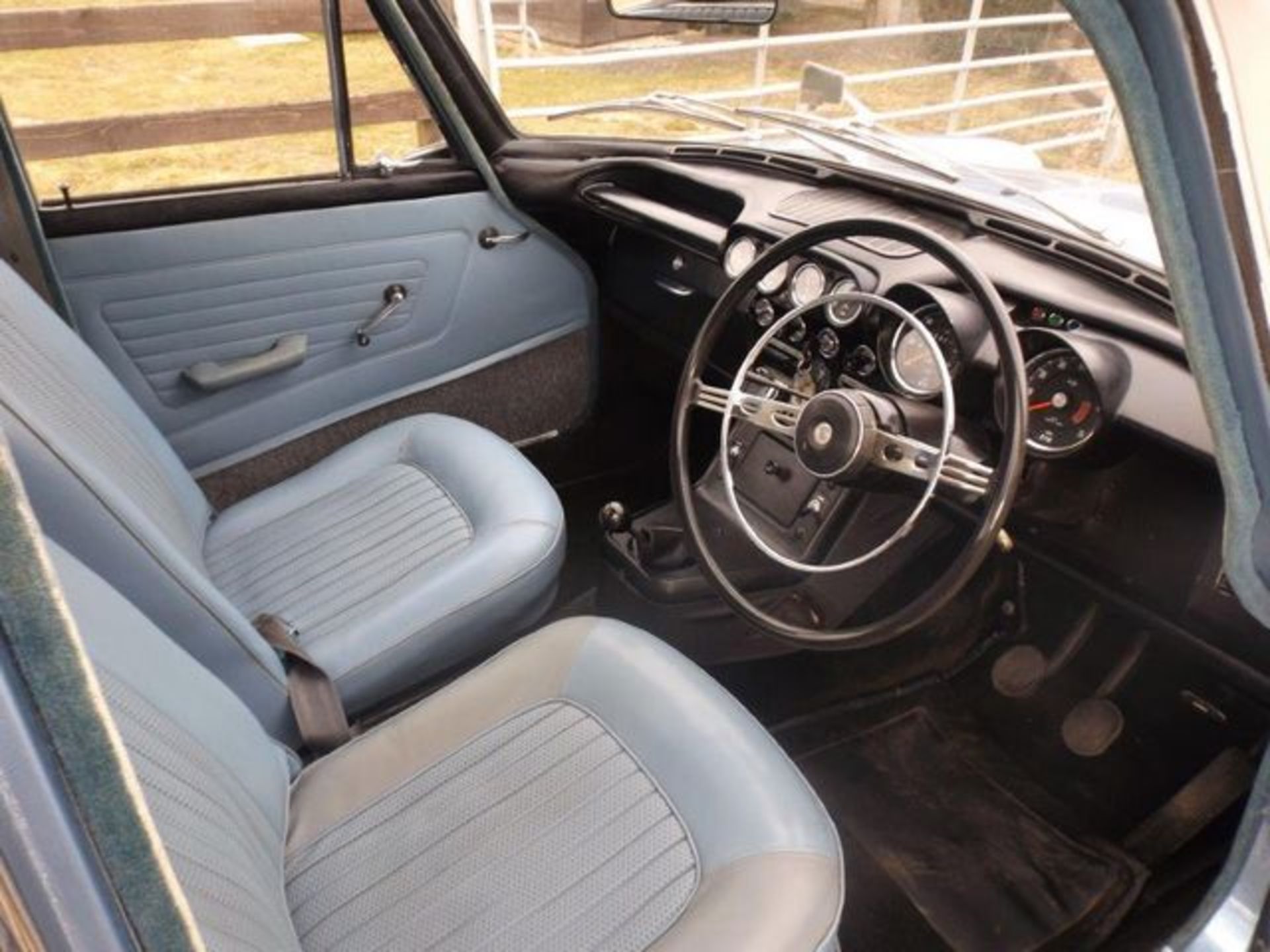 HUMBER, SCEPTRE MKII - 1725cc, Chassis number B1320056320DHS0 - this is a Mark II example which - Image 14 of 18