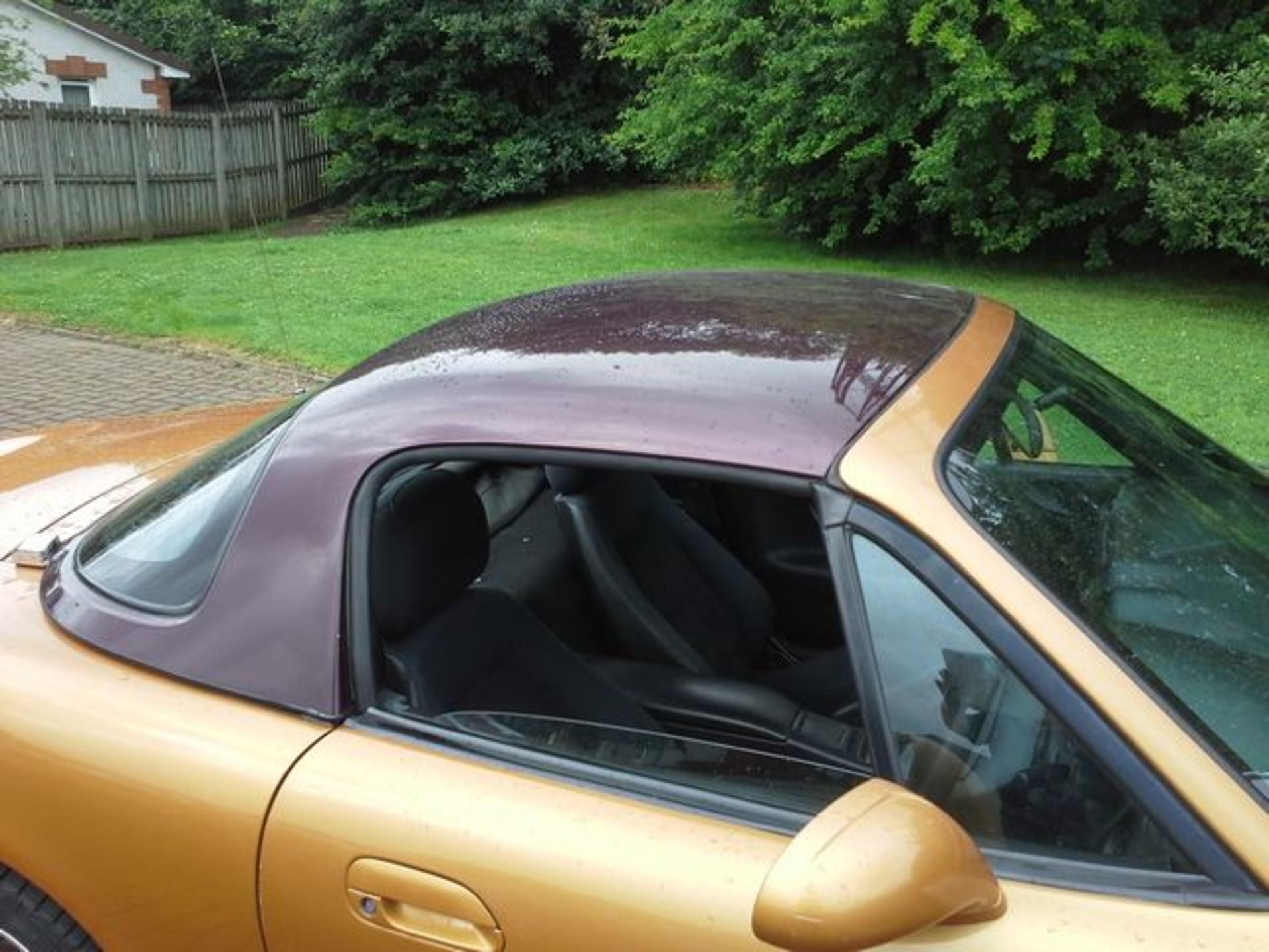 MAZDA, MX-5 - 1598cc, Chassis number JMZNB186200134536 - finding an early production MK II in this - Image 16 of 16