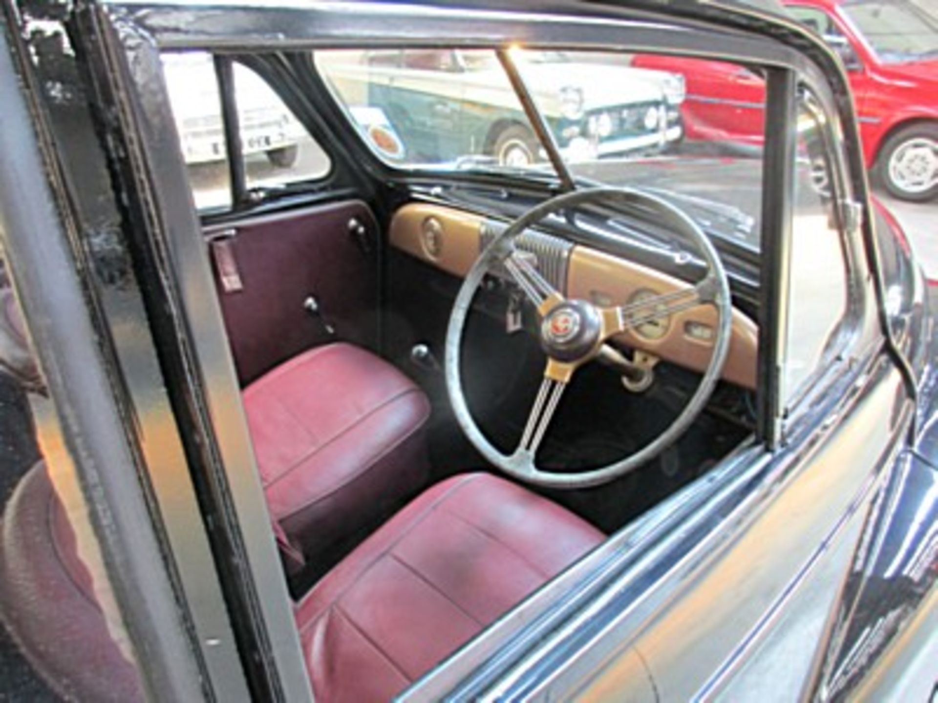 MORRIS, MINOR, Chassis number FBE11185213 - this example was manufactured during 1953, and has - Image 15 of 26