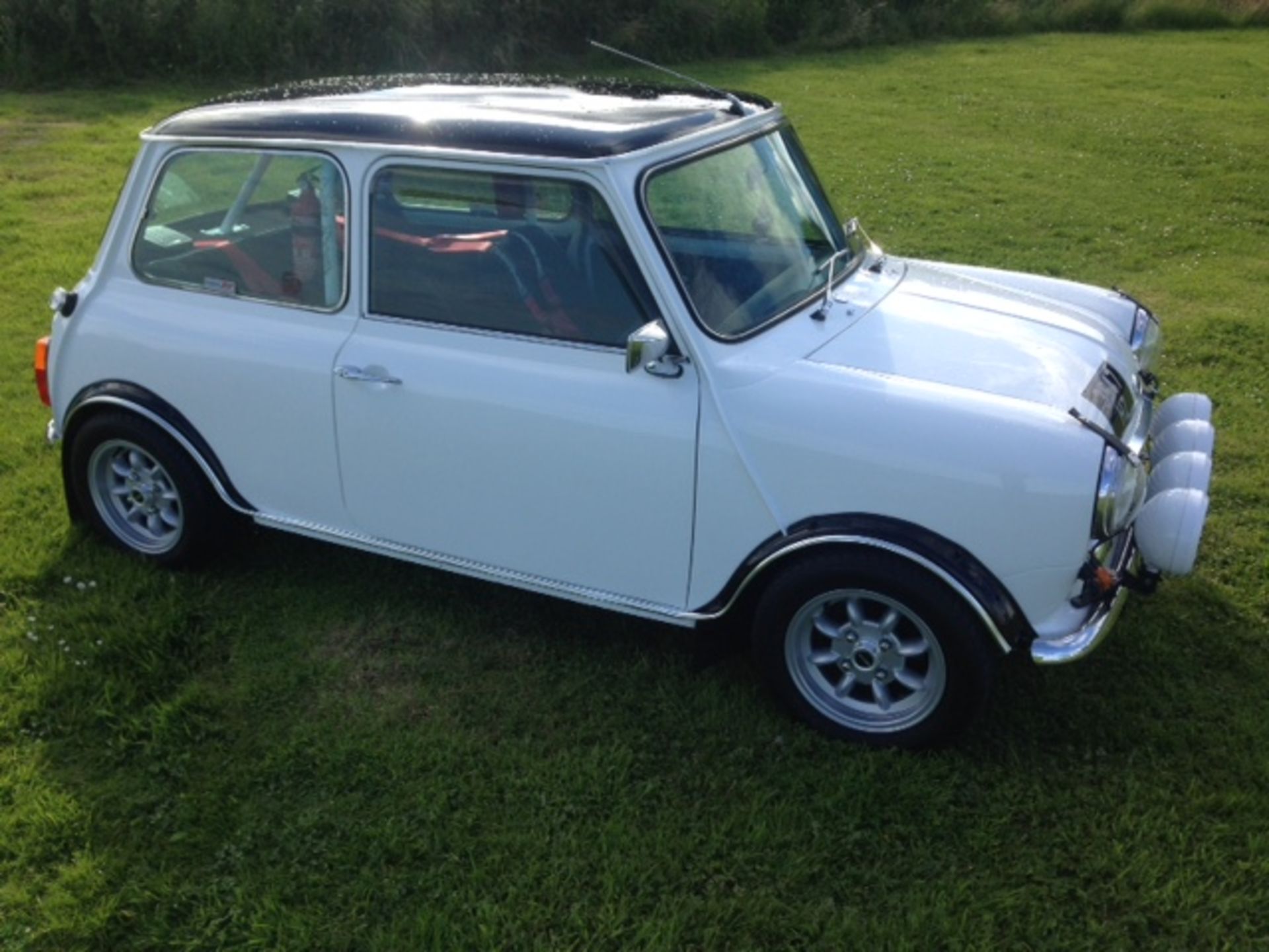 AUSTIN MORRIS, MINI HL - 1275cc, Chassis number XL2S1N10743587 - presented with an MOT test - Image 5 of 7