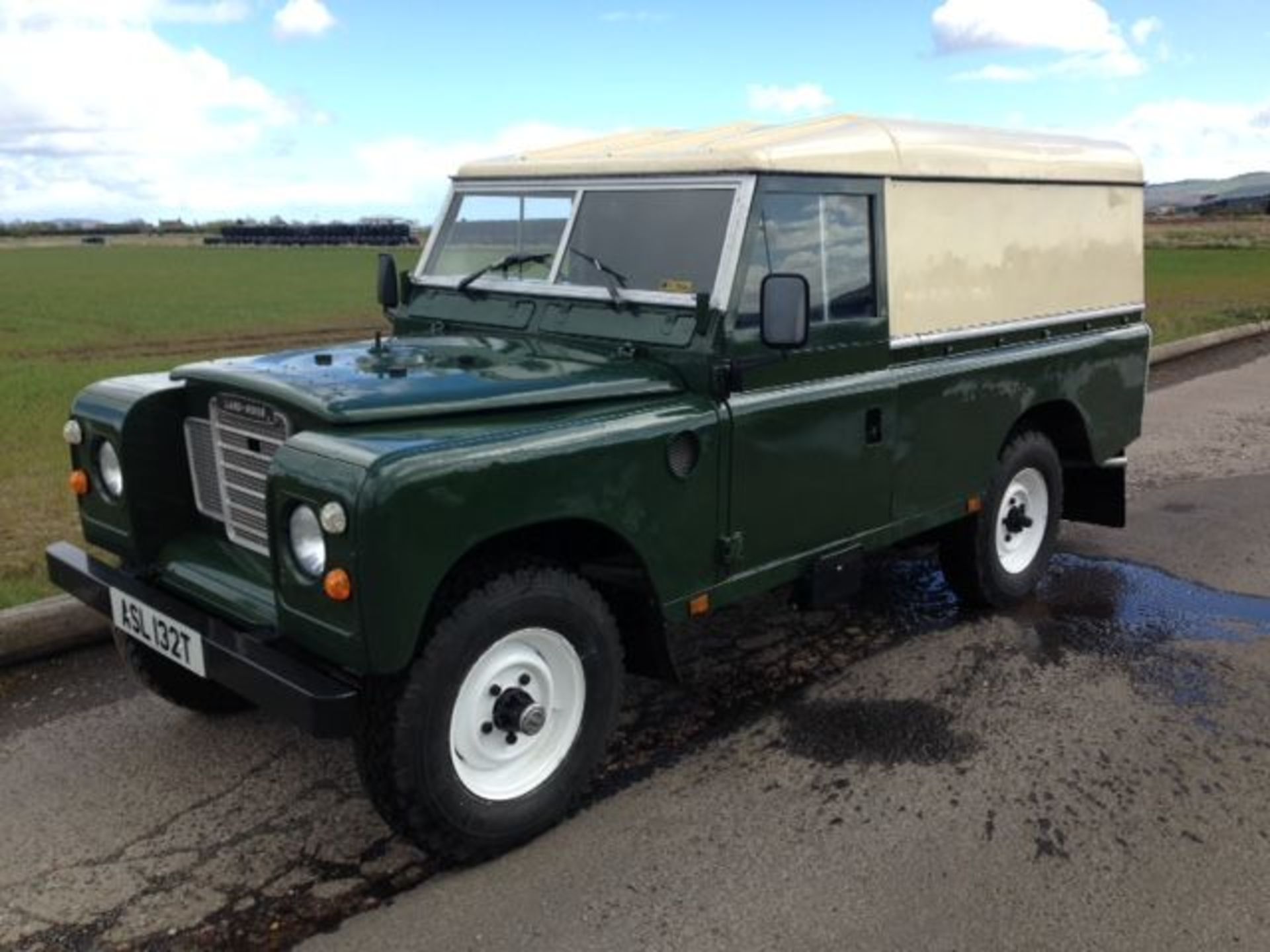 LAND ROVER, 109" - 4 CYL - 2286cc, Chassis number 911028270 - the vendor has owned this example