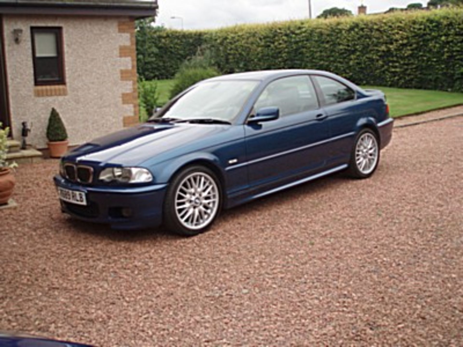 BMW, 330 CI SPORT - 2979cc, Chassis number WBABN52010JU61803 - supplied by Holland Park on March