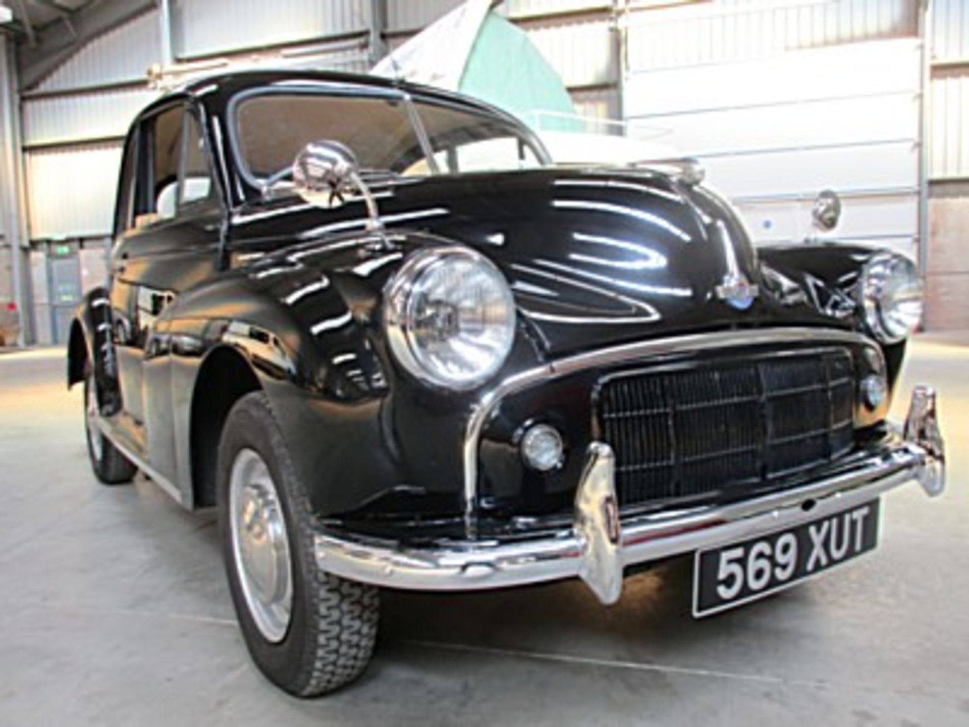 MORRIS, MINOR, Chassis number FBE11185213 - this example was manufactured during 1953, and has - Image 8 of 26