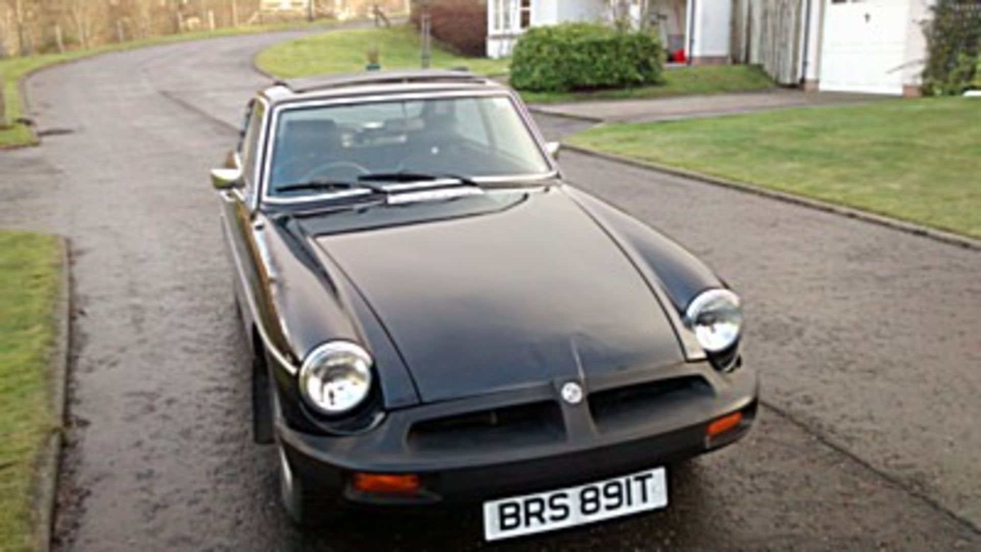 MG, B GT - 1798cc, Chassis number GAN6476545G - the vendor and current local owner purchased this - Image 5 of 7