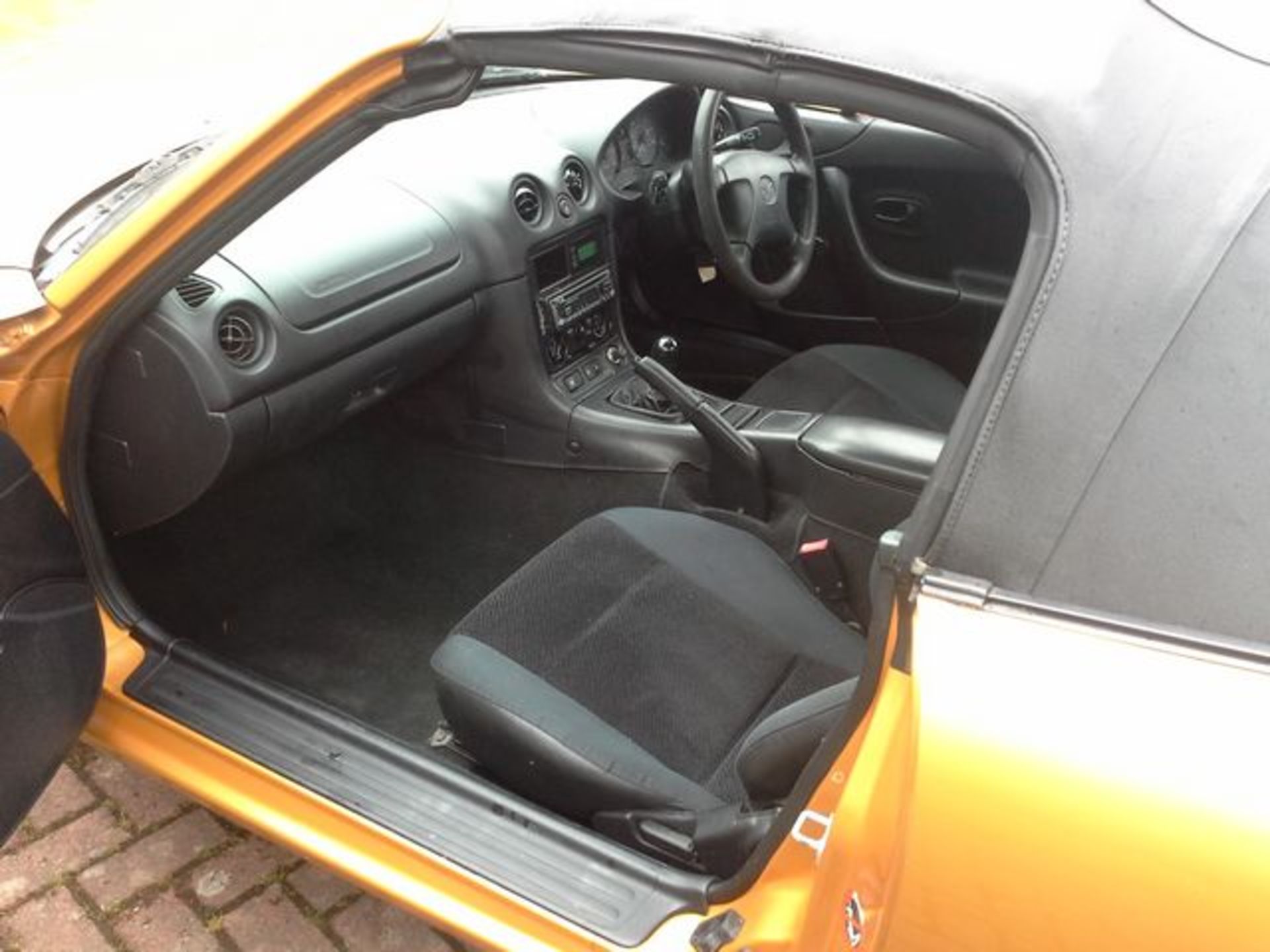 MAZDA, MX-5 - 1598cc, Chassis number JMZNB186200134536 - finding an early production MK II in this - Image 7 of 16