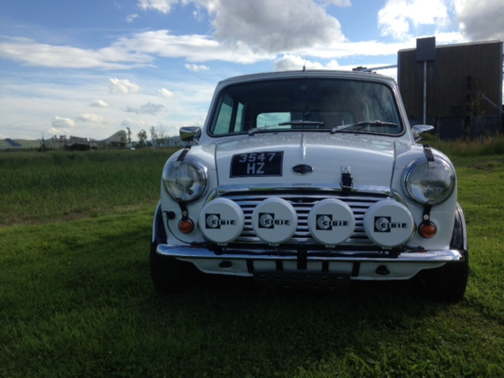 AUSTIN MORRIS, MINI HL - 1275cc, Chassis number XL2S1N10743587 - presented with an MOT test - Image 6 of 7