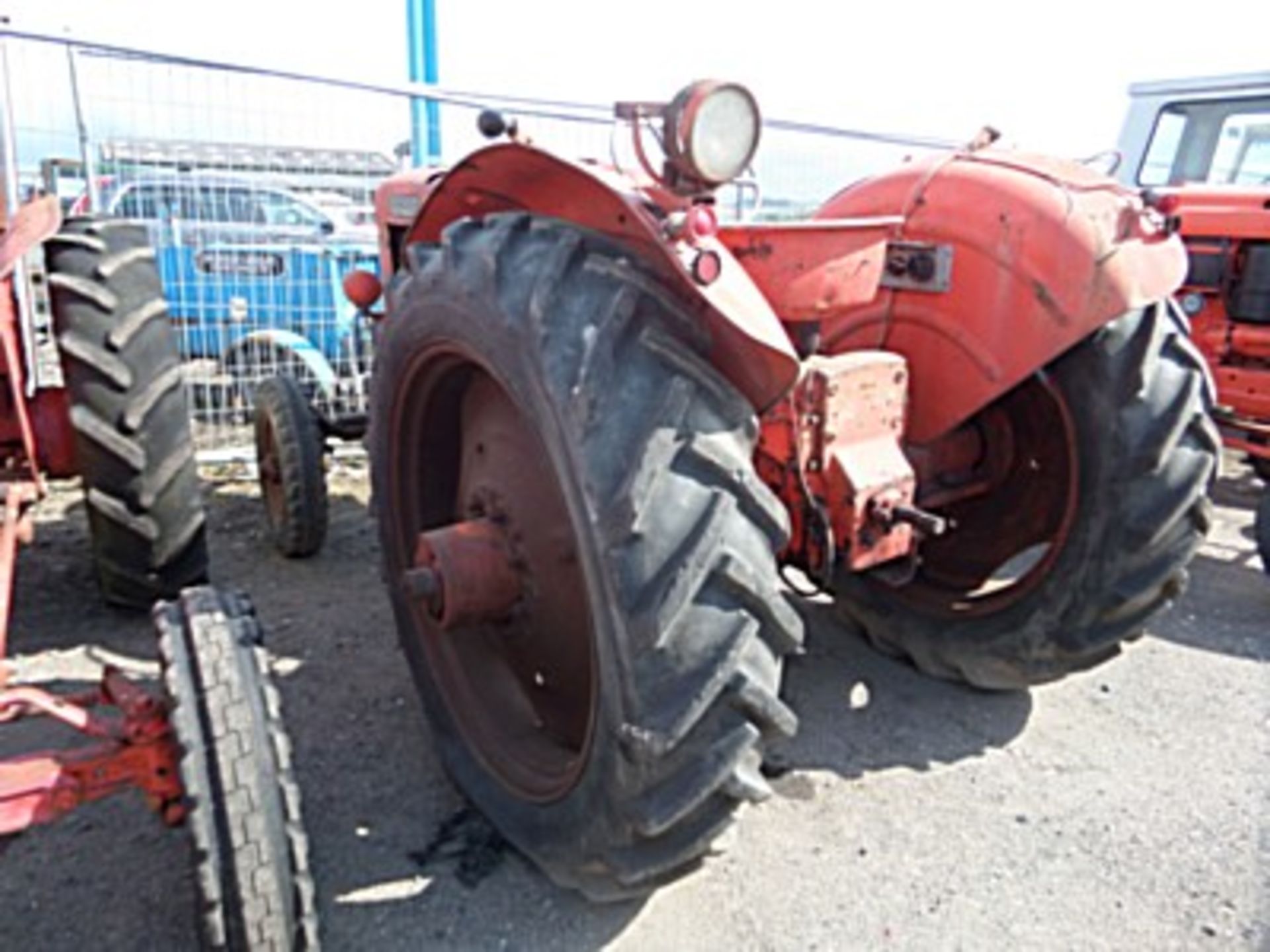 NUFFIELD, 4DM, Chassis number 4DM-792-4857 - we estimate this example to be circa 1961, the buyer - Image 5 of 5