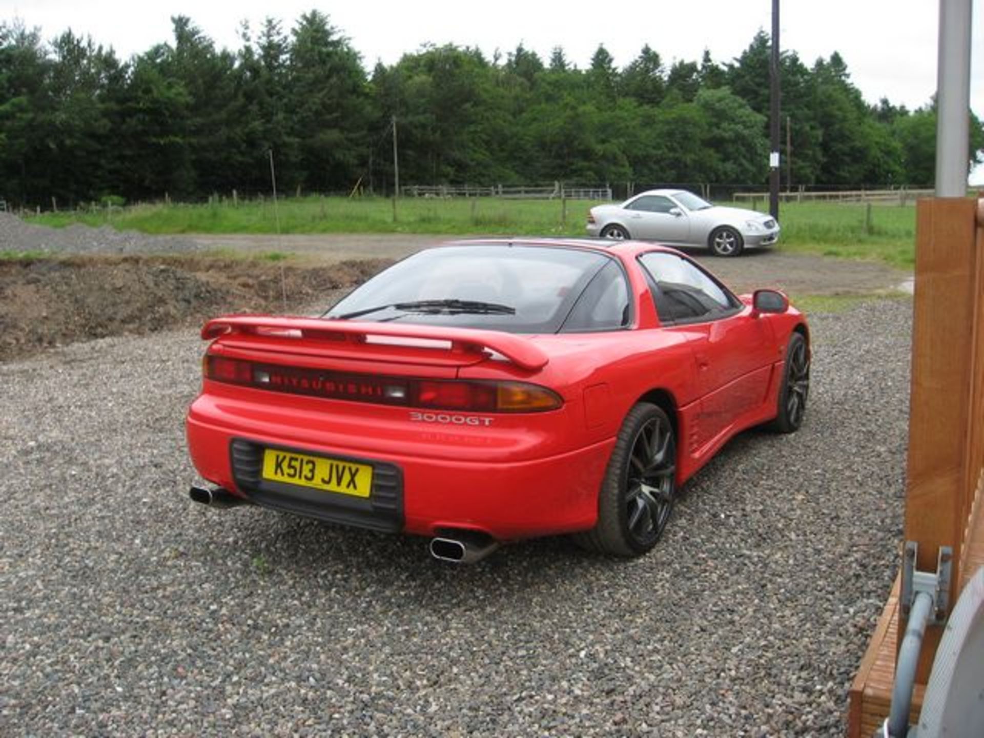 MITSUBISHI, 3000 GT V6 TURBO - 2972cc, Chassis number JMAMNZ16APY000228 - presented with an - Image 5 of 17