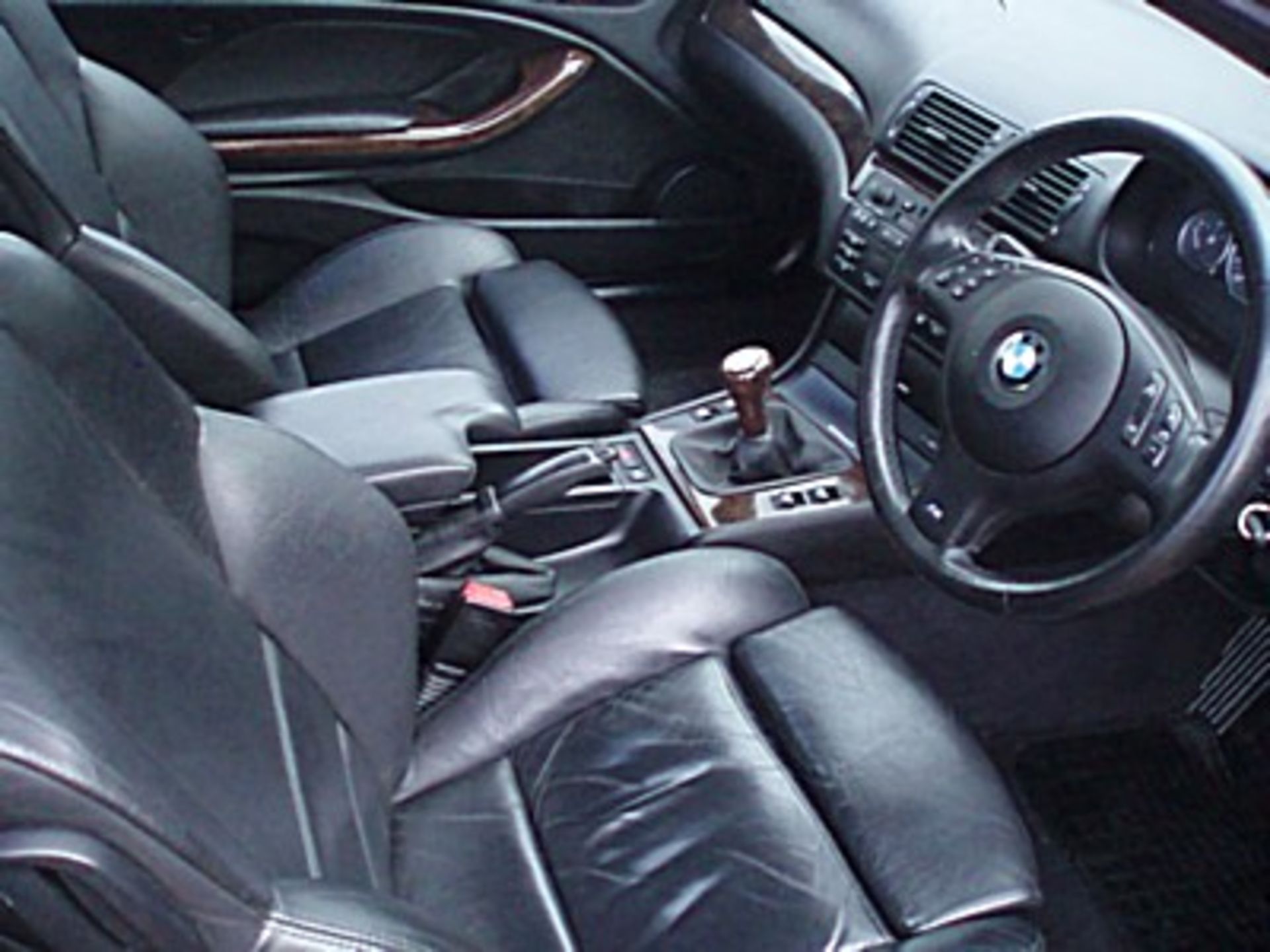 BMW, 330 CI SPORT - 2979cc, Chassis number WBABN52010JU61803 - supplied by Holland Park on March - Image 5 of 9