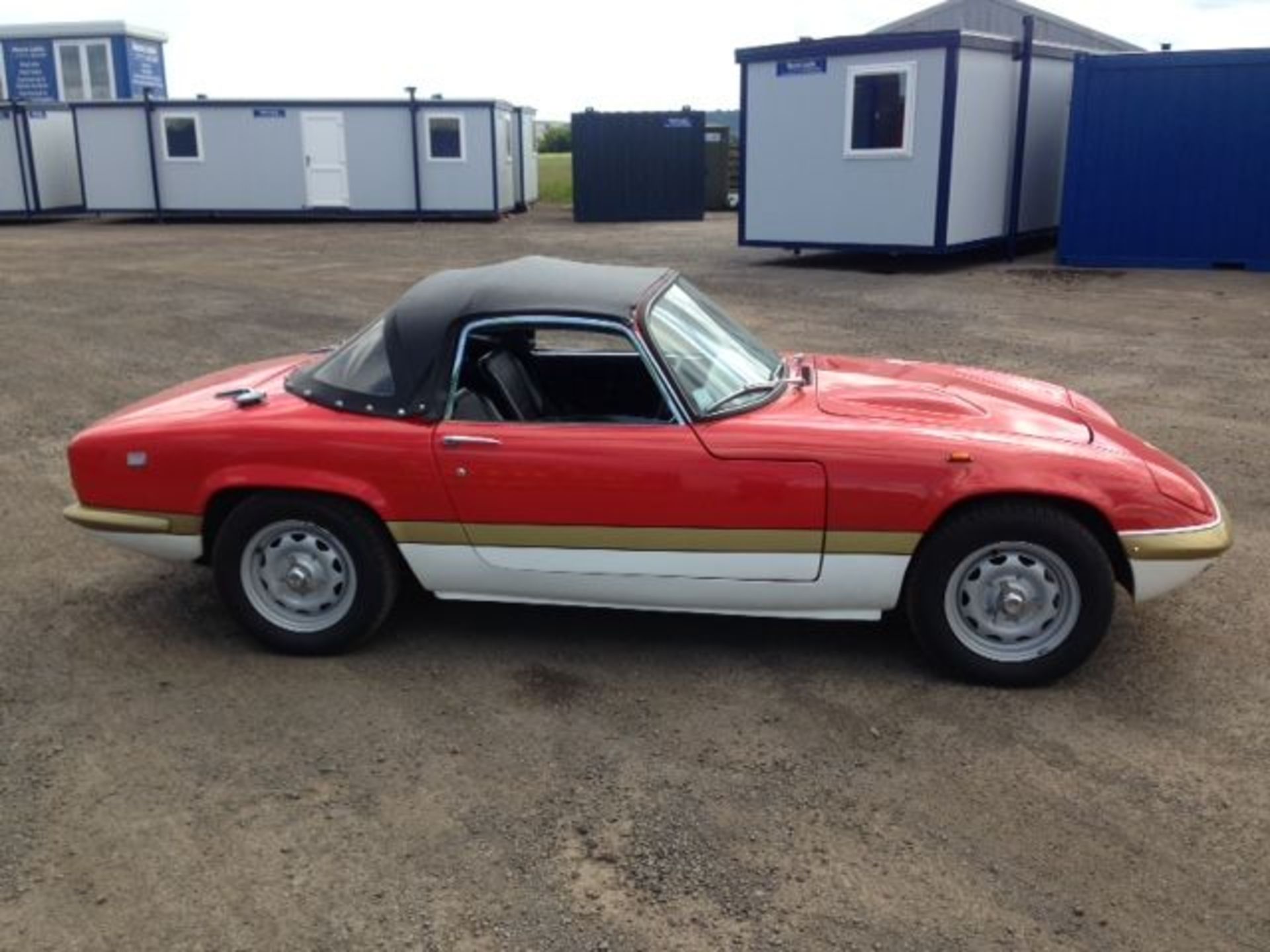 LOTUS, ELAN SERIES 4 - 1588cc, Chassis number 7002050018C - presented with an MOT test certificate - Image 6 of 7