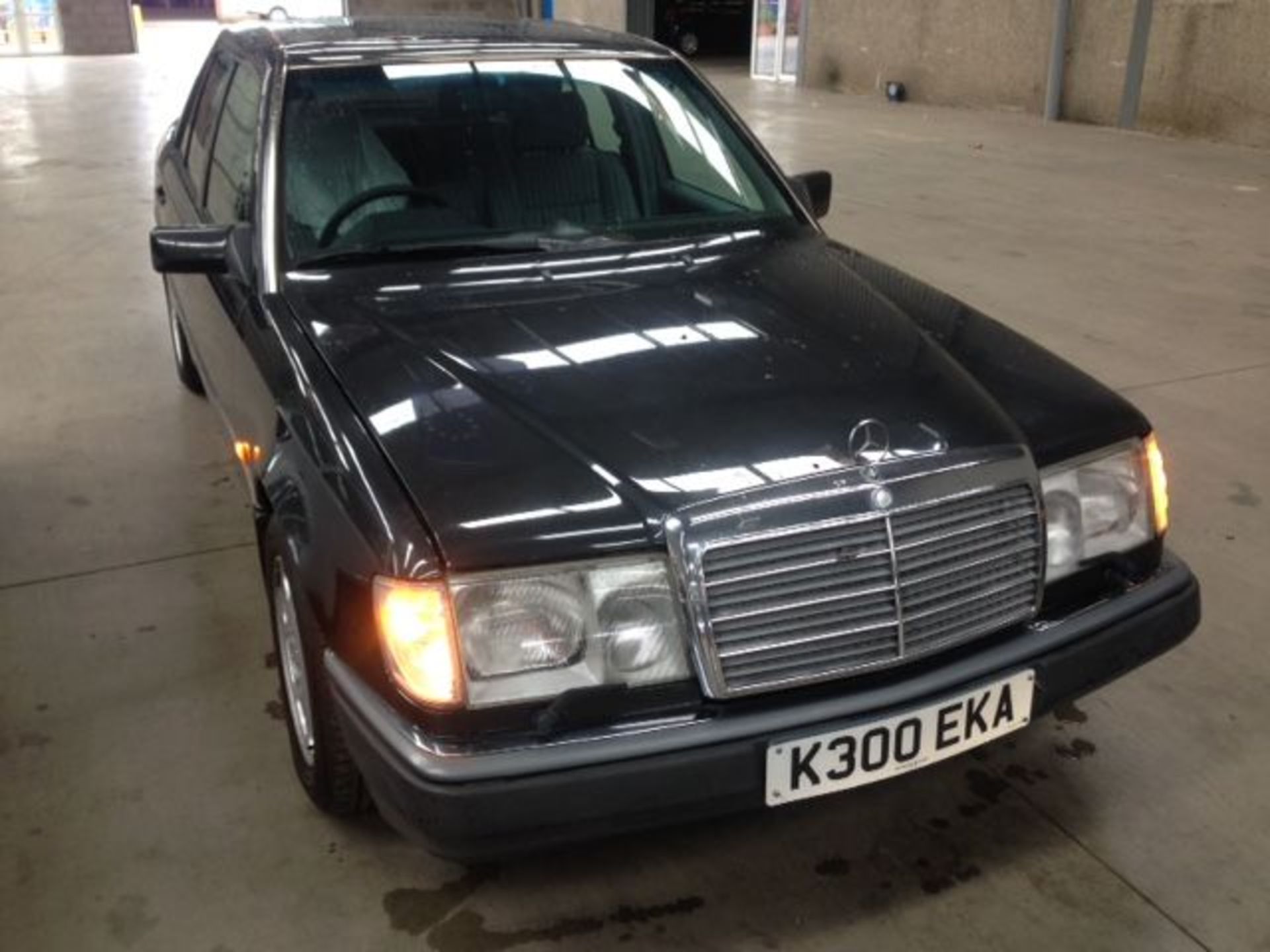 MERCEDES, 300E-24 - 2962cc, Chassis number WDB1240312B812957 - originally registered in Jersey and