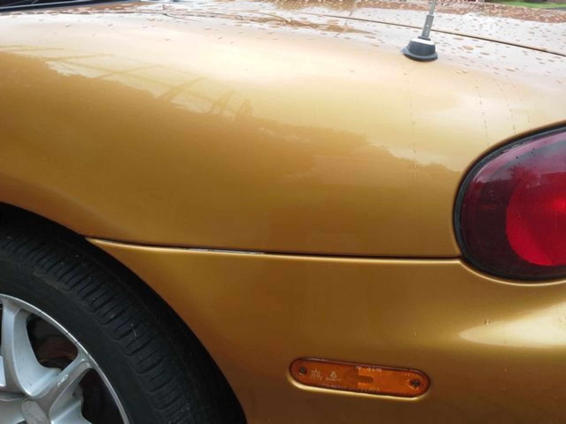 MAZDA, MX-5 - 1598cc, Chassis number JMZNB186200134536 - finding an early production MK II in this - Image 13 of 16