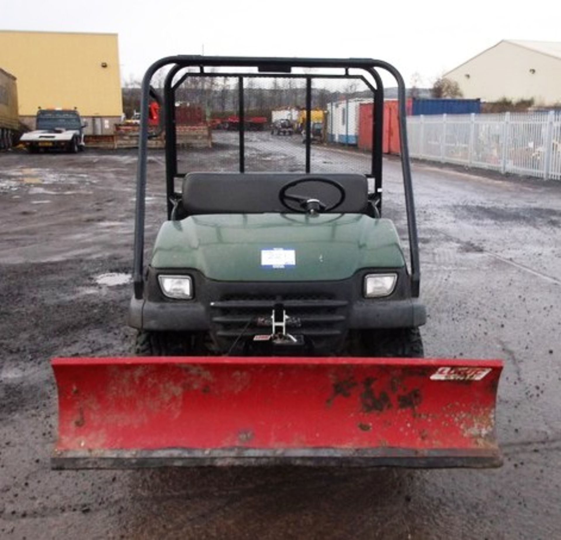 2004 KAWASAKI MULE 3010, 339 HOURS C/W LOGIC SNOW PLOUGH - Image 2 of 9