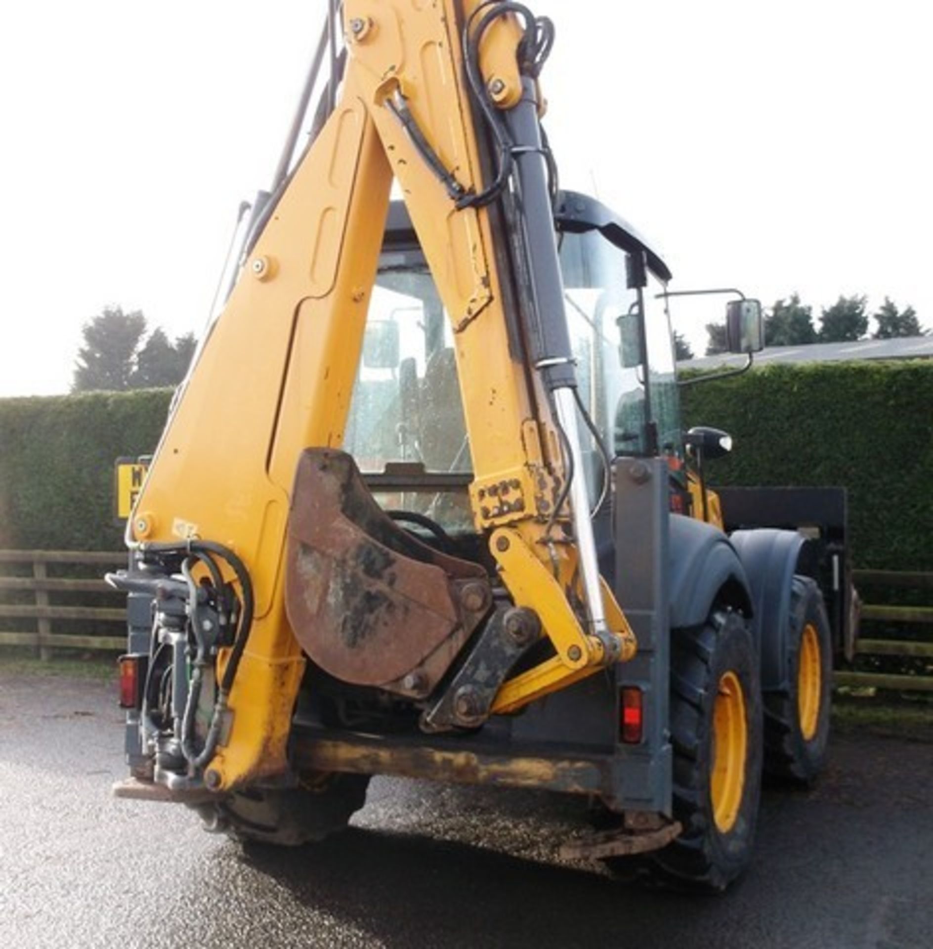 2011 TEREX 970 ELITE BACKHOE, SN JM0018, REG WX11 EOA, 5478 HOURS, AUX PIPE WORK, HYDRAULIC QUICK - Image 6 of 18